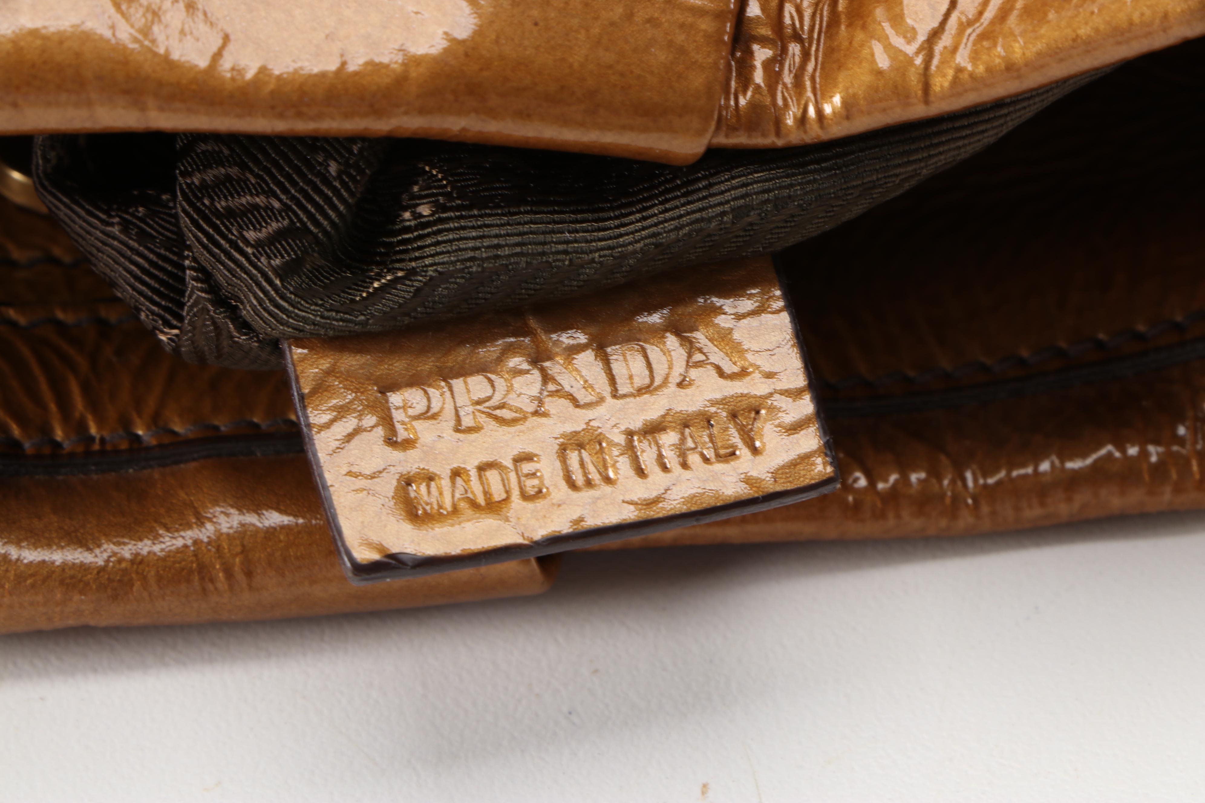 Prada Shoulder Bag in Blond Mordore Vernice Sfumata Ombré Patent Leather