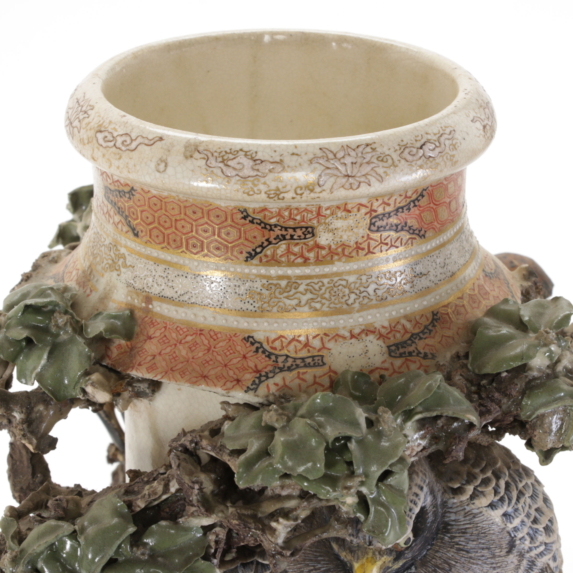 Miyagawa "Makuzu" Kōzan Taka-Ukibori Shinkatsu Ceramic Vases Meiji Era ca. 1878