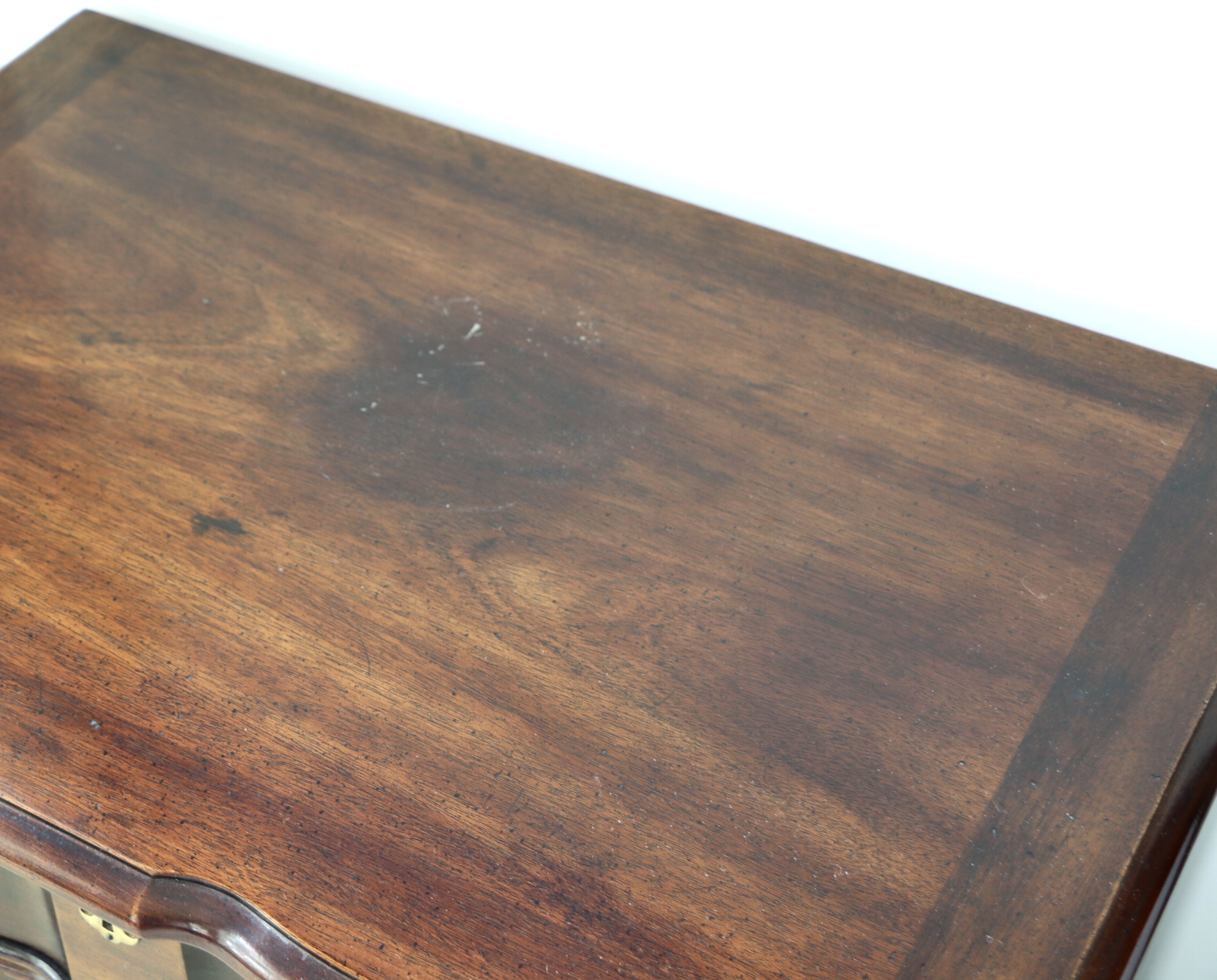 Henredon "Folio Fourteen" Mahogany Nightstands