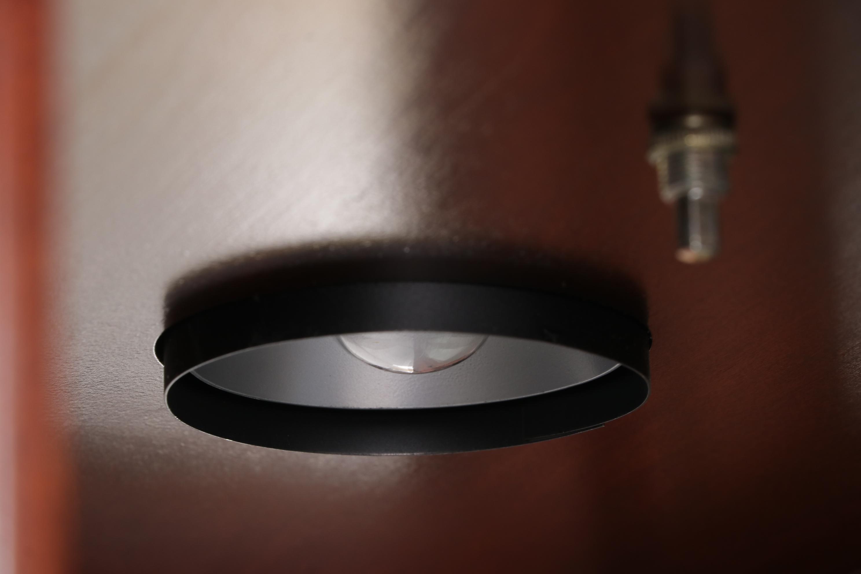 Jasper Cabinet Company Illuminated Display Cabinet, Late 20th Century