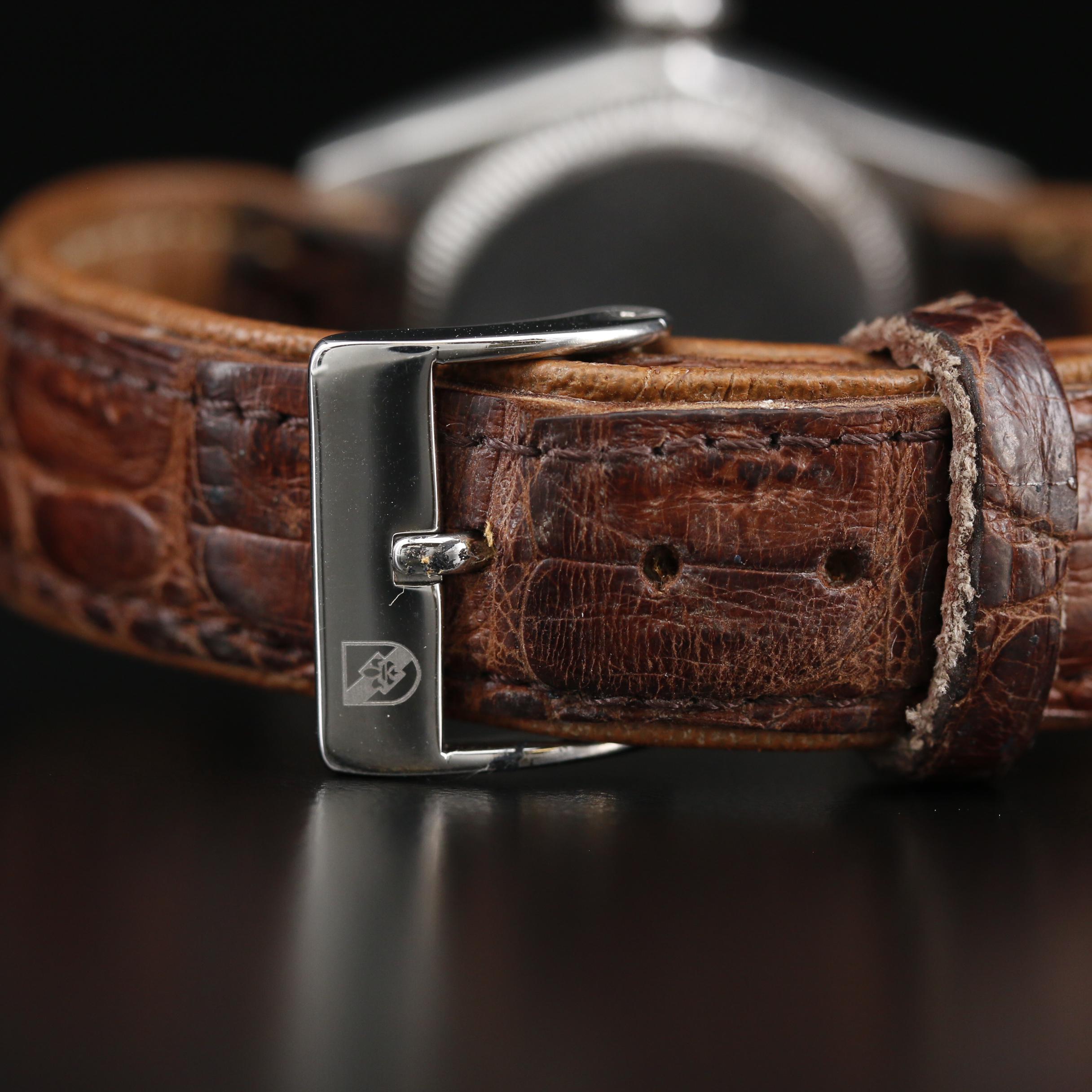 1941 Rolex Oyster Royal Tropical Dial Stainless Steel Stem Wind Watch