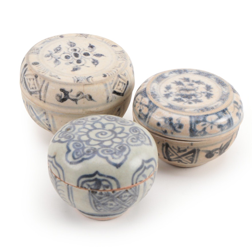 Chinese Swatow Ware Ceramic Jarlets, Late Ming Dynasty