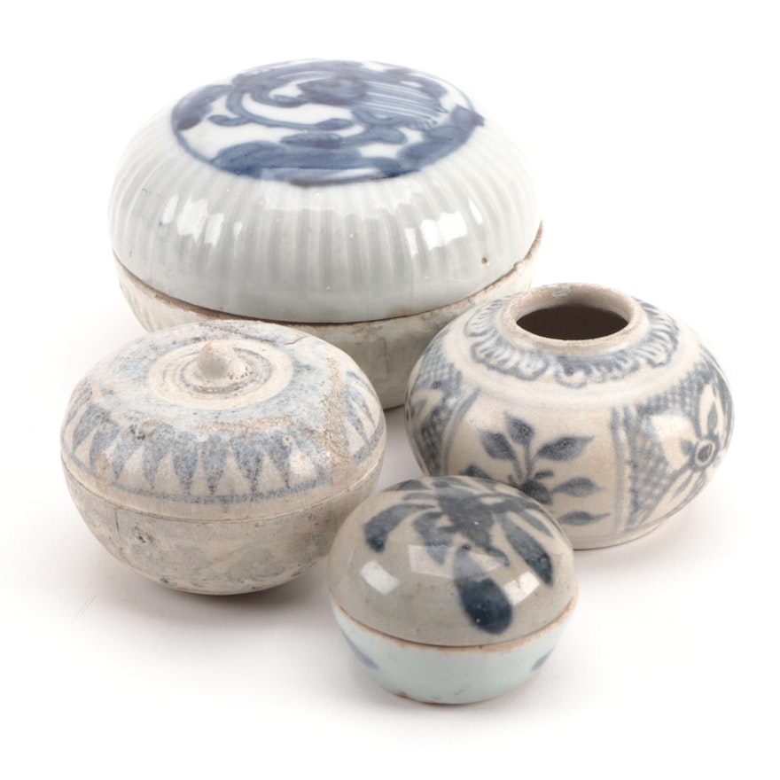 Chinese Swatow Ware Ceramic Jarlets, Late Ming Dynasty