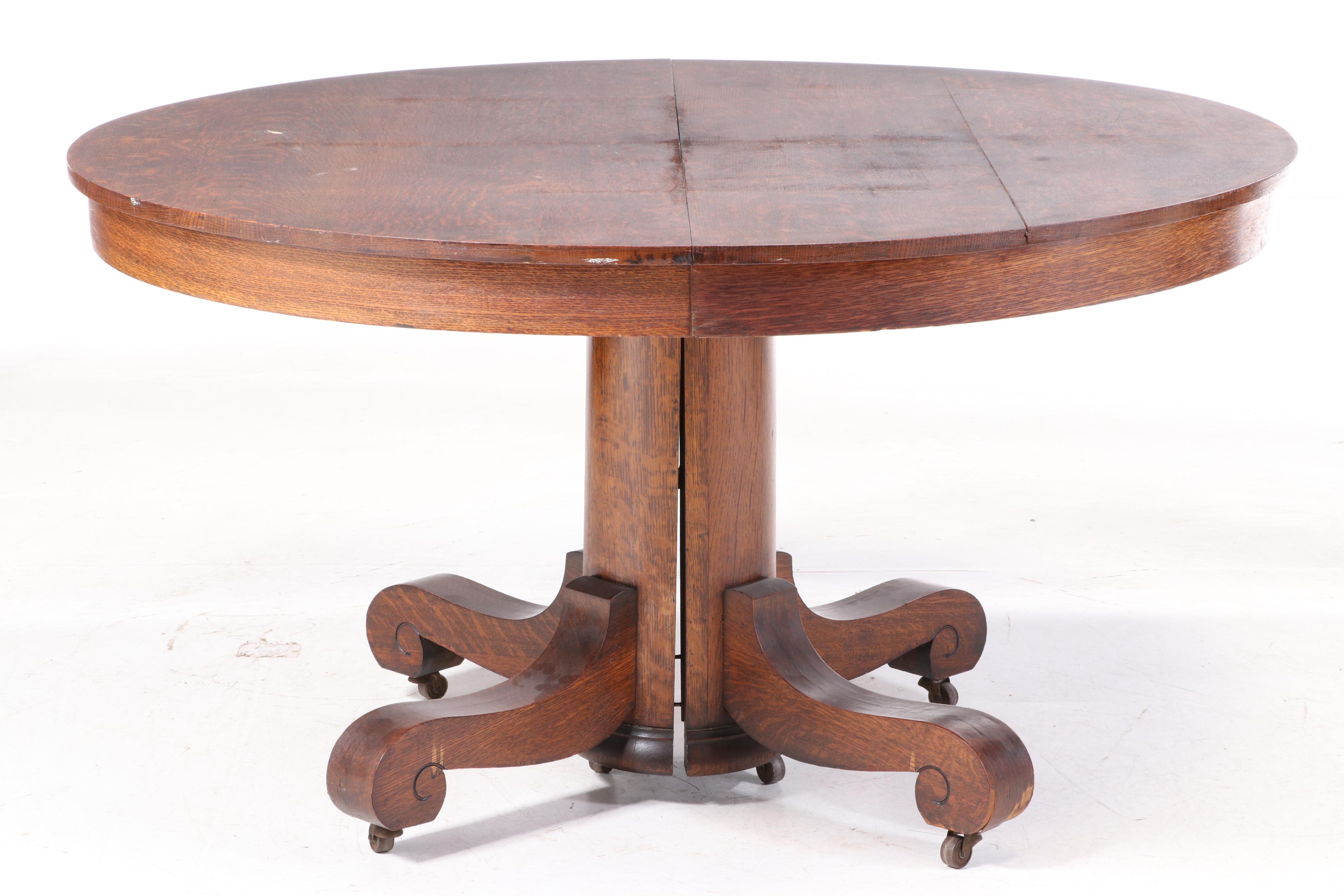 St. John's Tables Victorian Oak Pedestal Dining Table, Early 20th Century