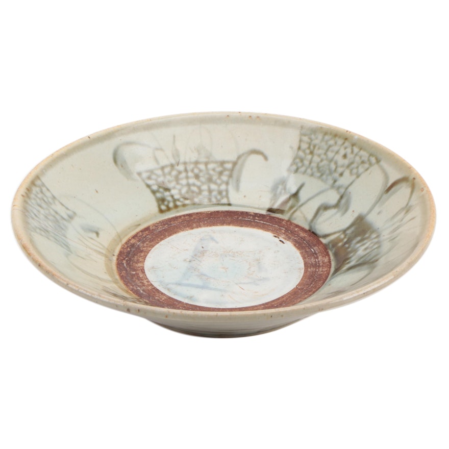 Chinese Swatow Ware Bowl