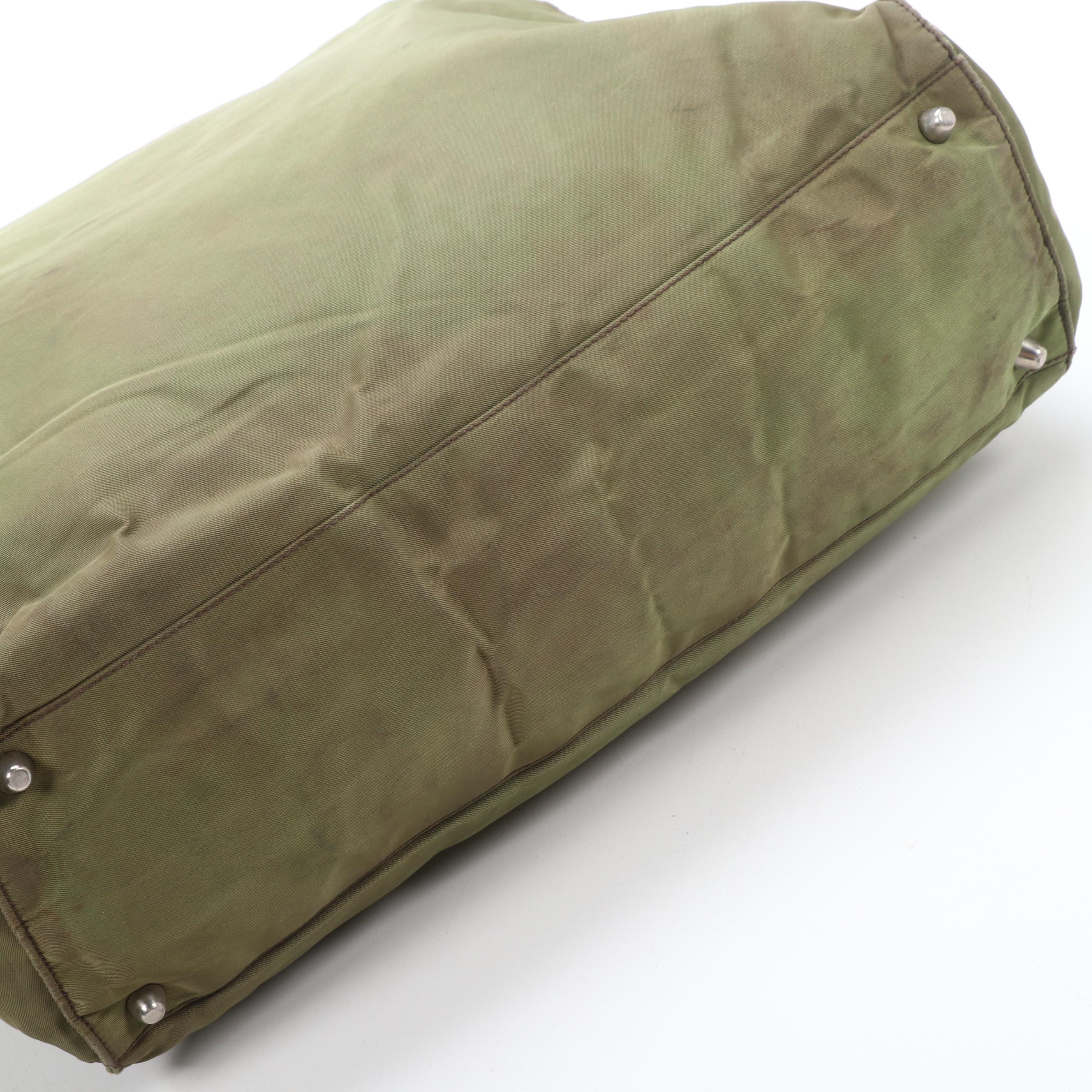 Prada Shopper Tote in Green Tessuto Nylon