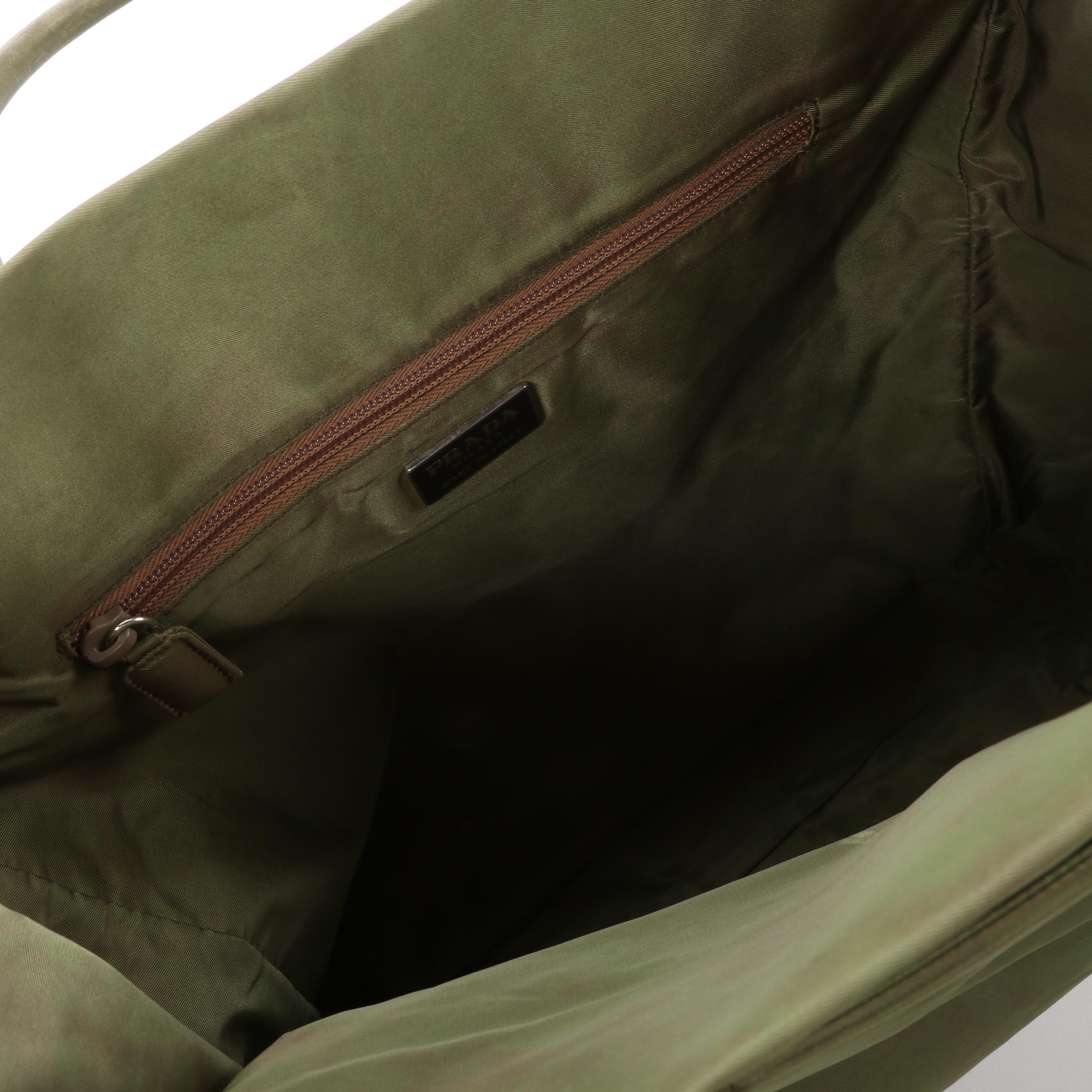 Prada Shopper Tote in Green Tessuto Nylon
