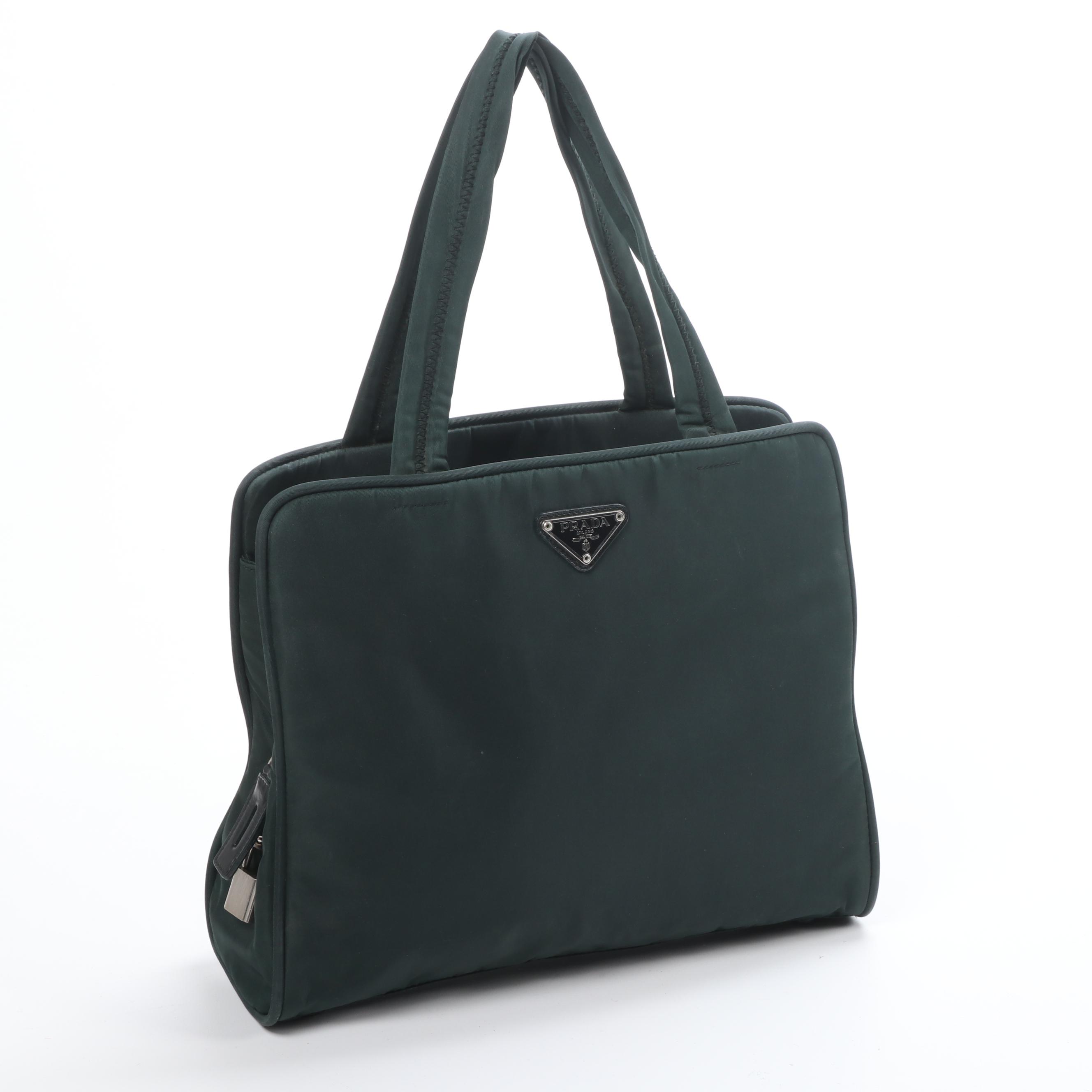 Prada Shoulder Bag in Green Tessuto Nylon