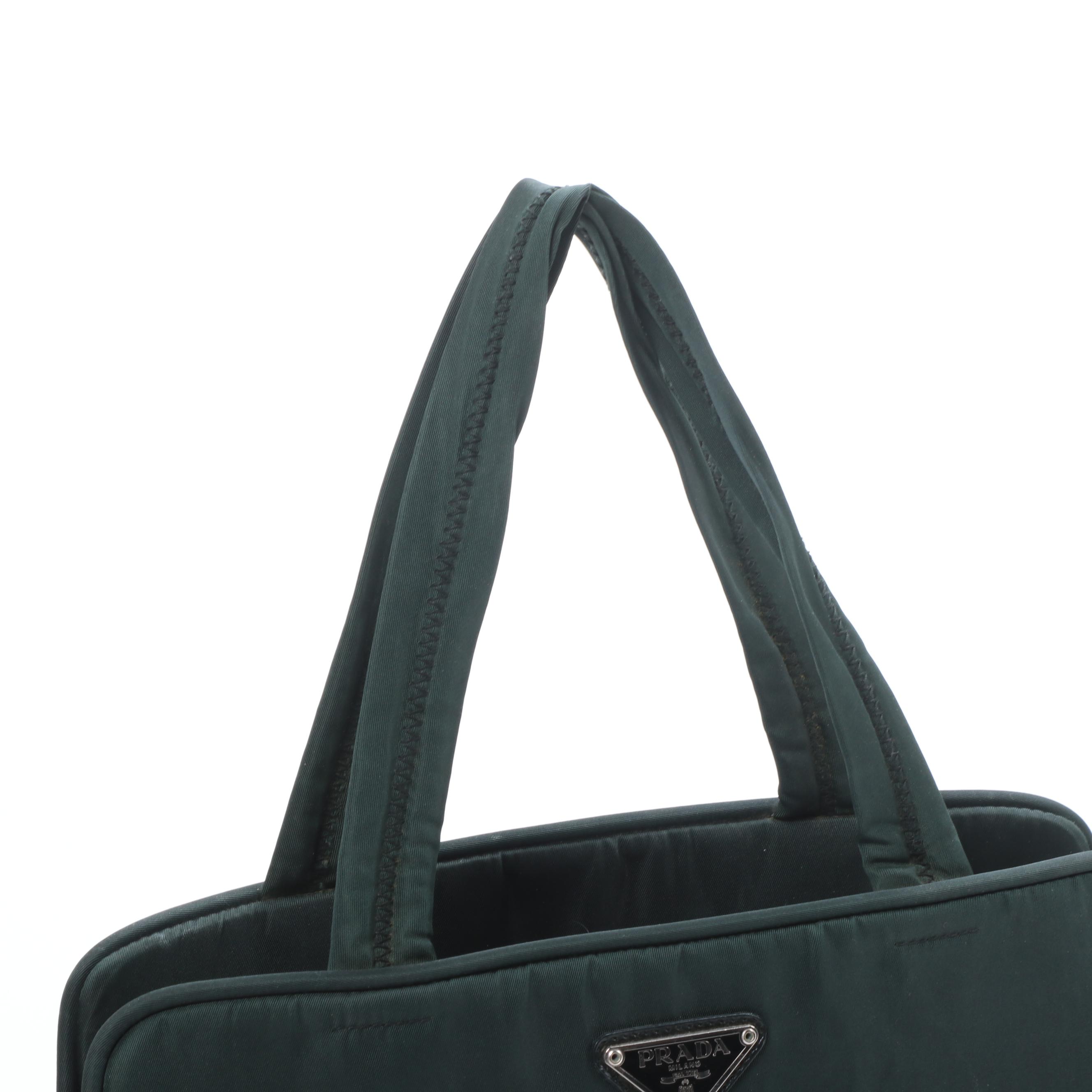 Prada Shoulder Bag in Green Tessuto Nylon