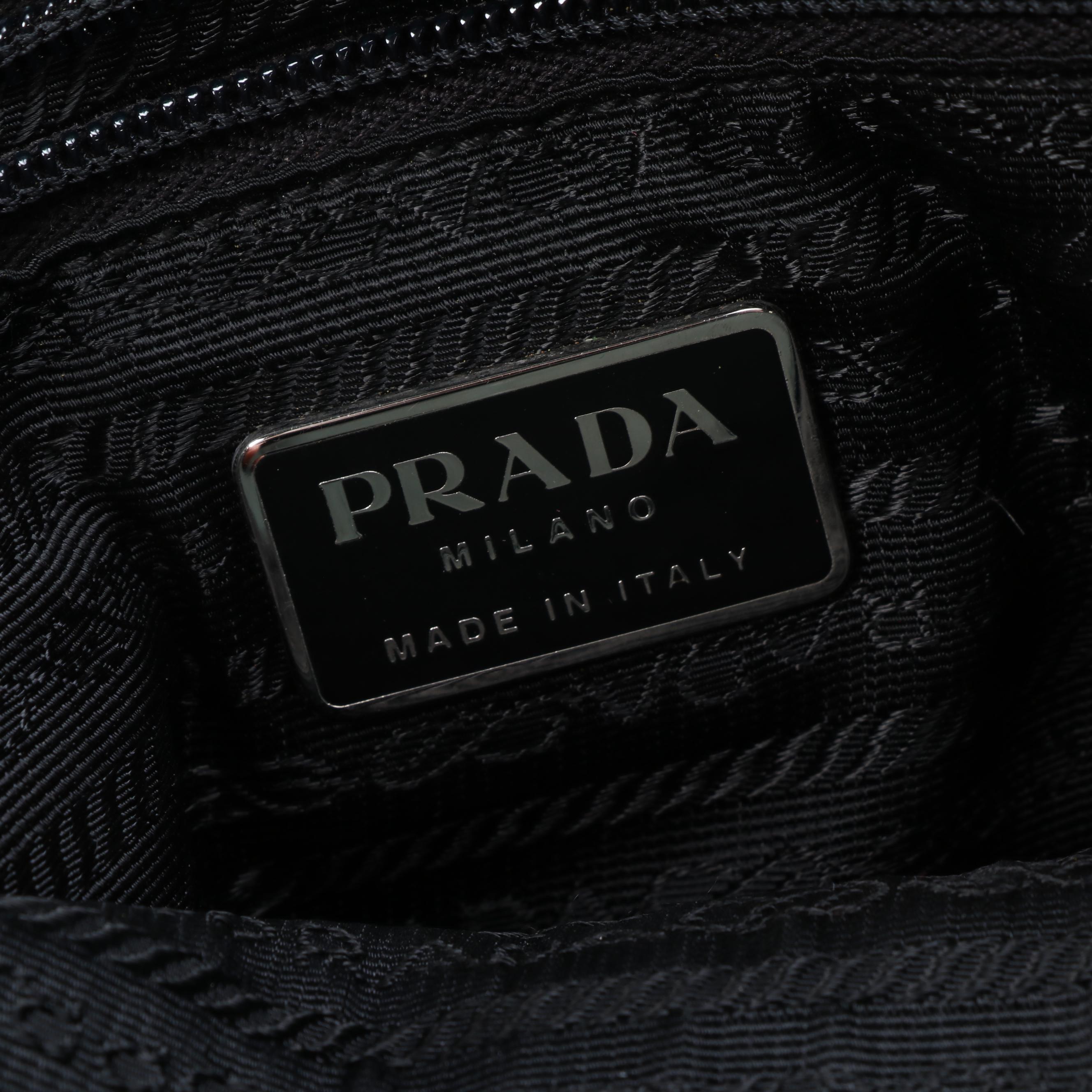 Prada Shoulder Bag in Green Tessuto Nylon