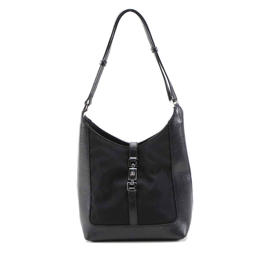 Gucci Push Lock Shoulder Bag in Black Nylon and Textured Leather