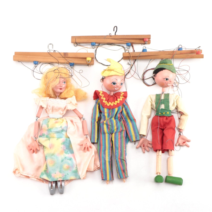 "Pelham Puppets" Composition Marionettes
