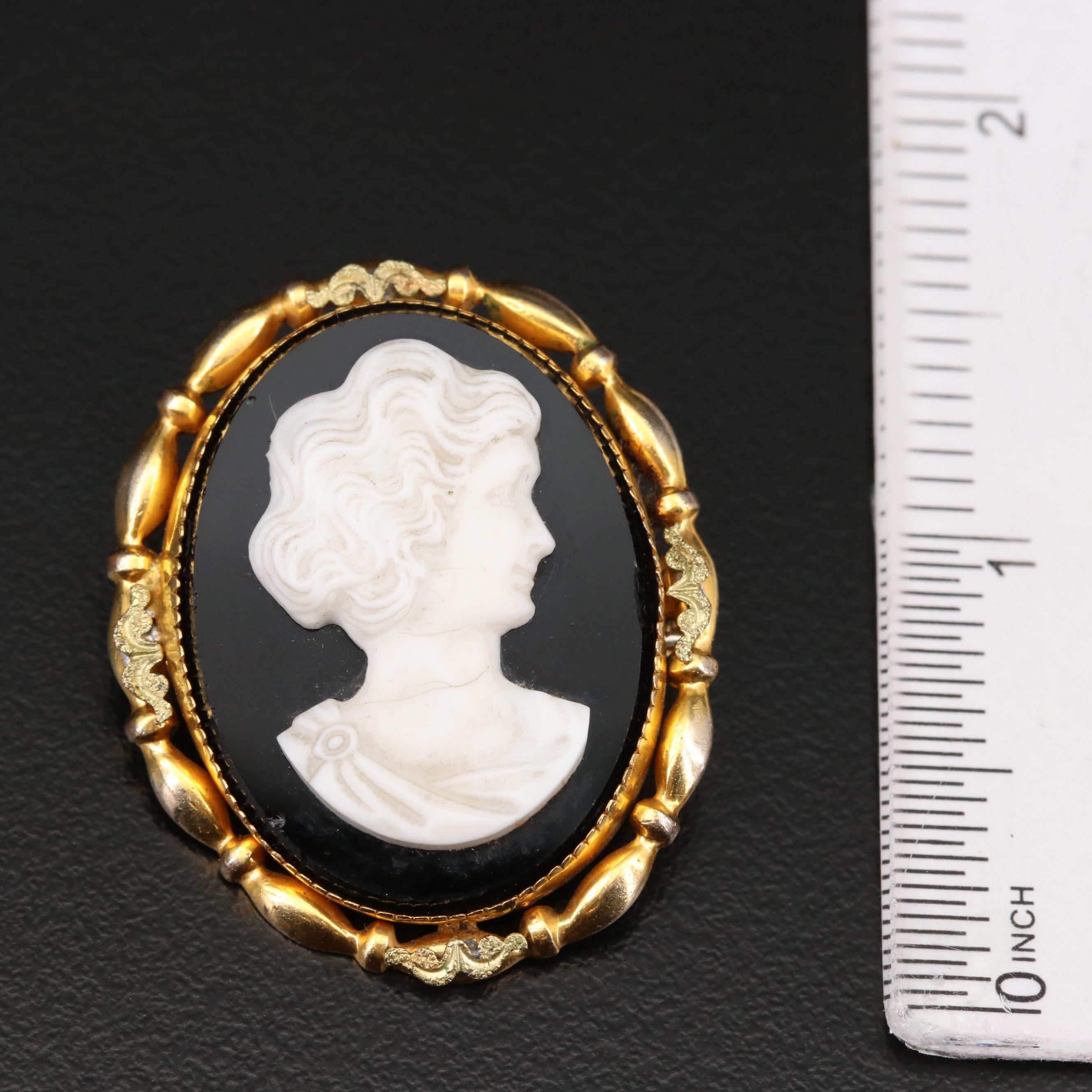 Antique A.L. Lindroth Cameo Brooch