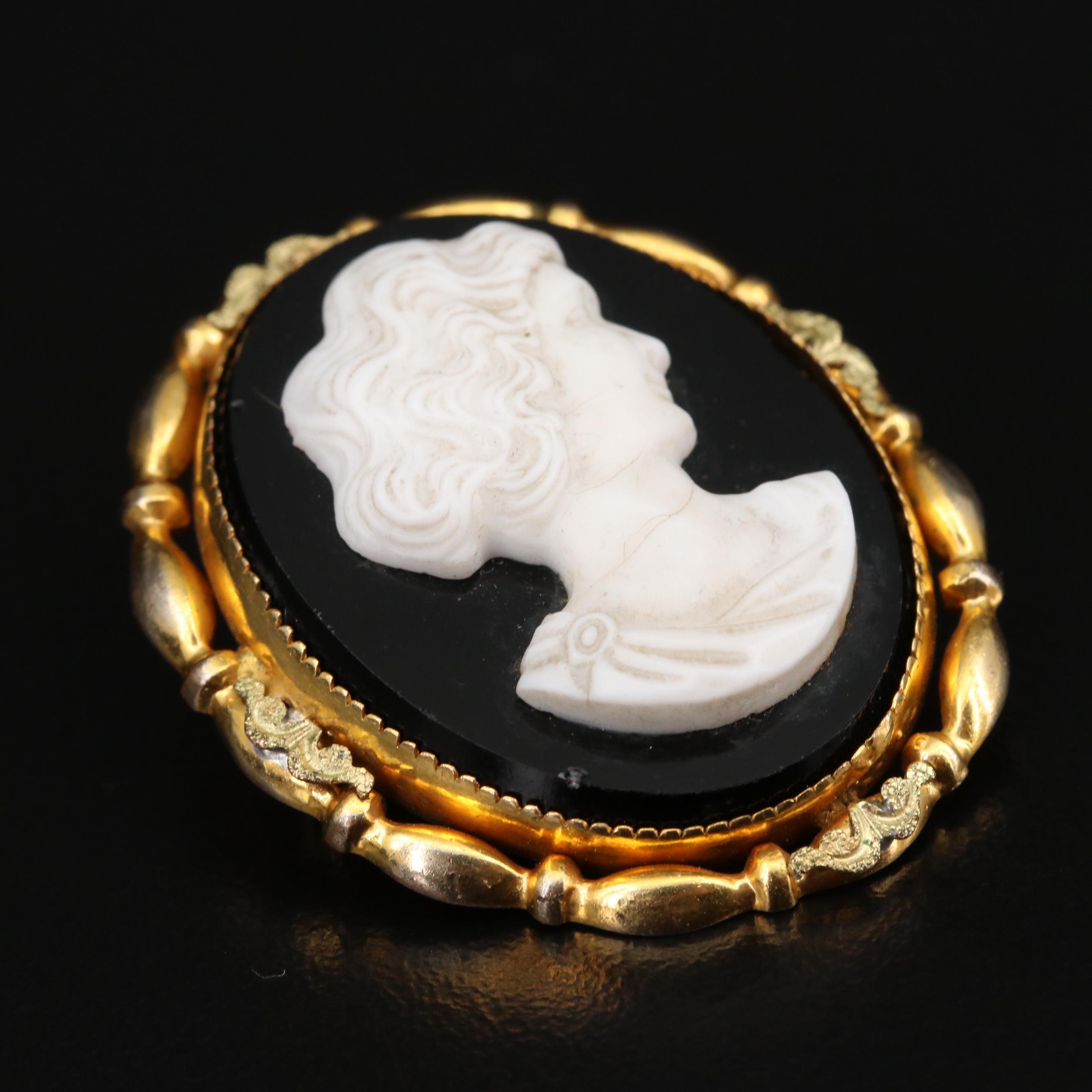 Antique A.L. Lindroth Cameo Brooch