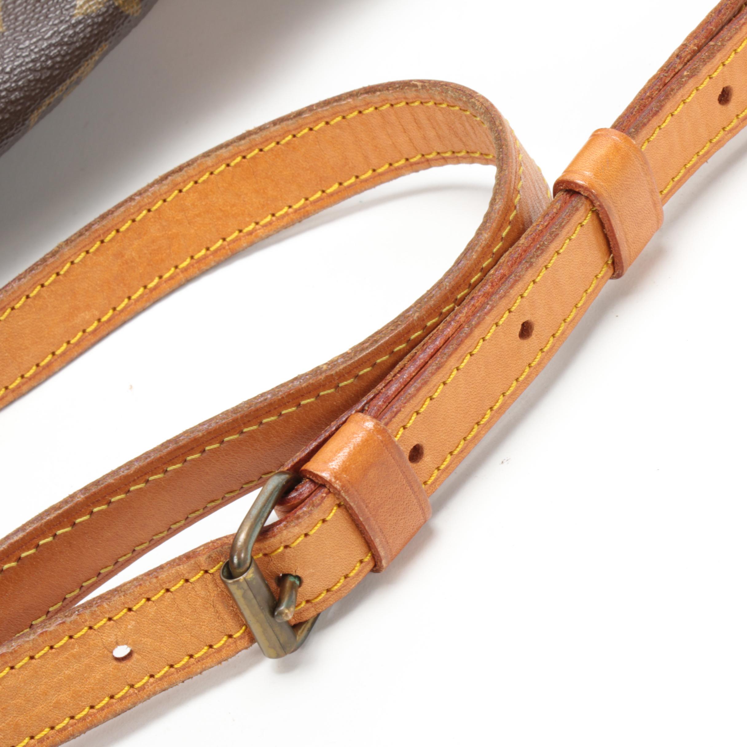 Louis Vuitton Paris Saumur Messenger Bag in Monogram Canvas and Vachetta Leather