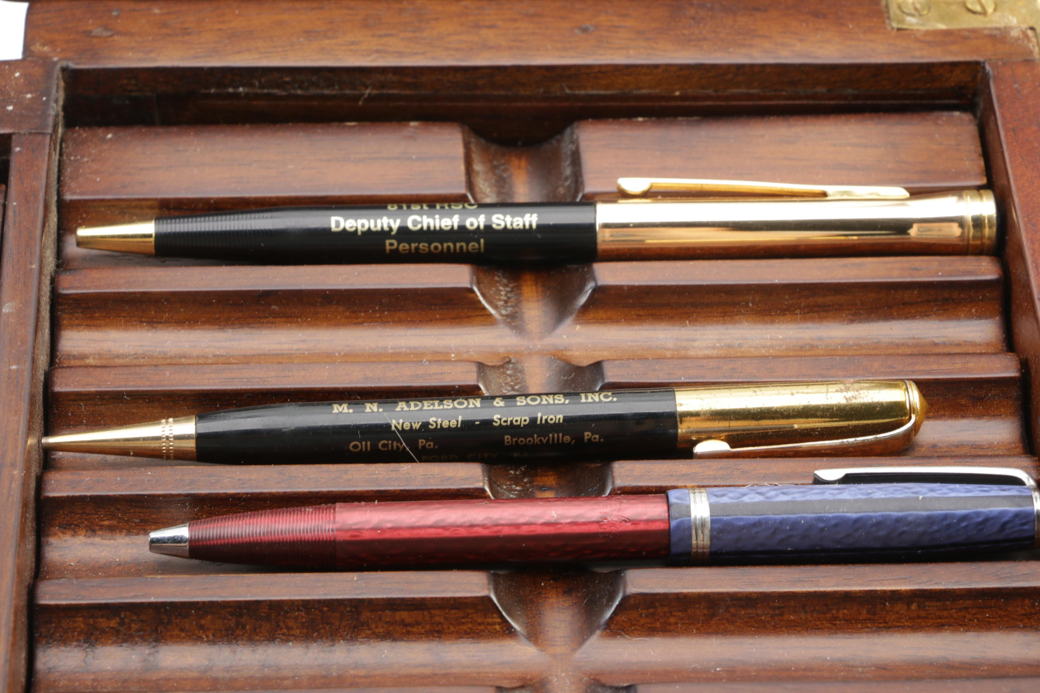 Selamat Designs Wooden Pen Display Case with Parker and Other Pens and Pencils