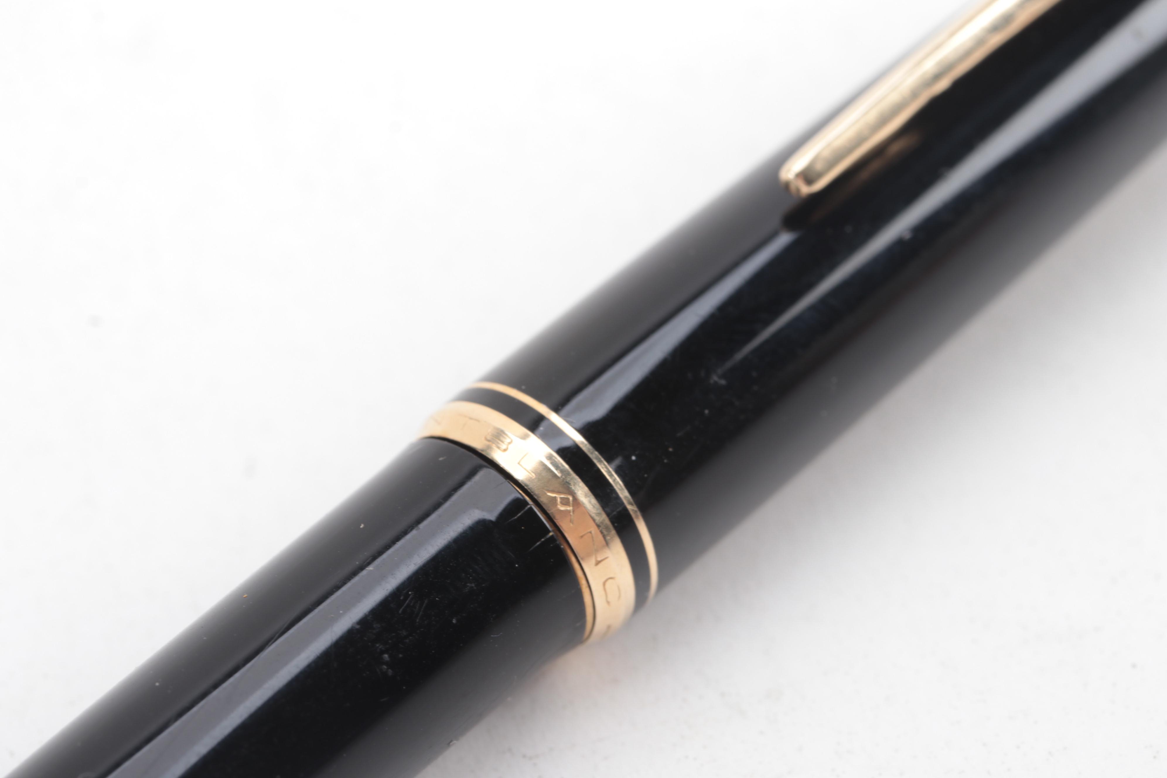 Montblanc No. 22 Piston Fill Fountain Pen with Butterfly Nib, circa 1960