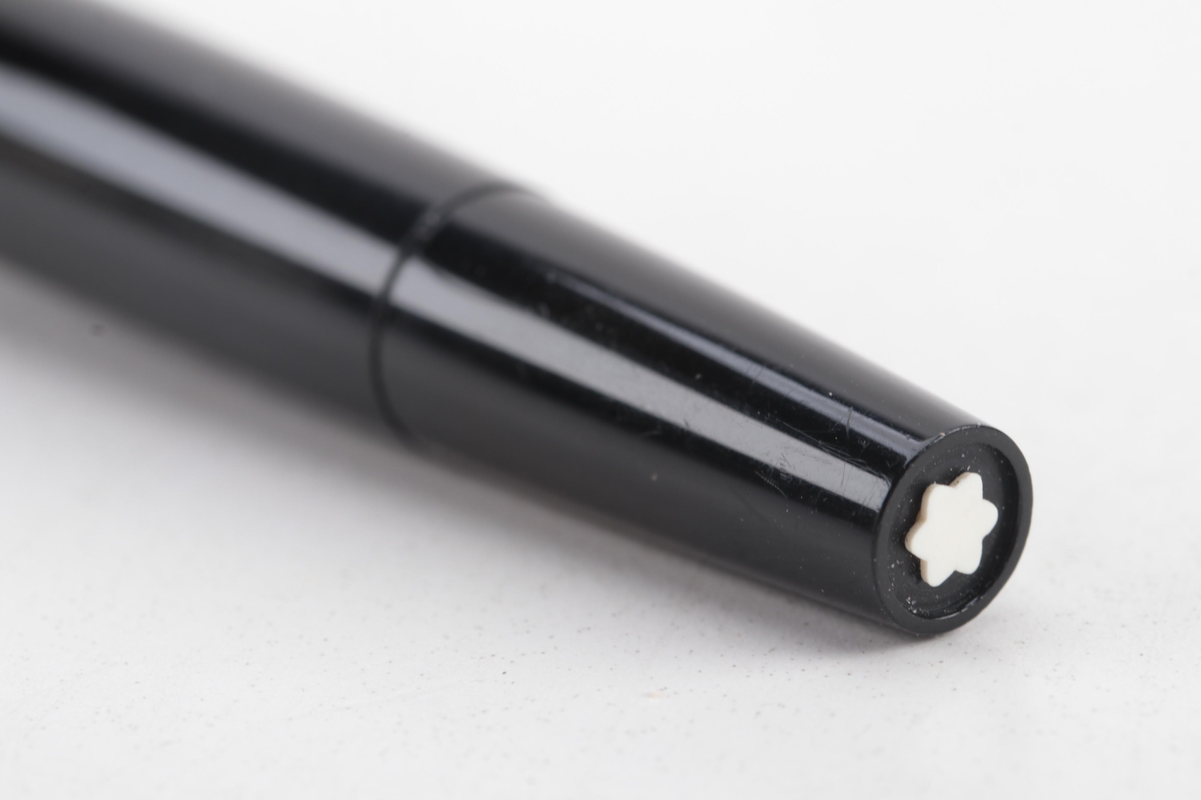 Montblanc No. 22 Piston Fill Fountain Pen with Butterfly Nib, circa 1960