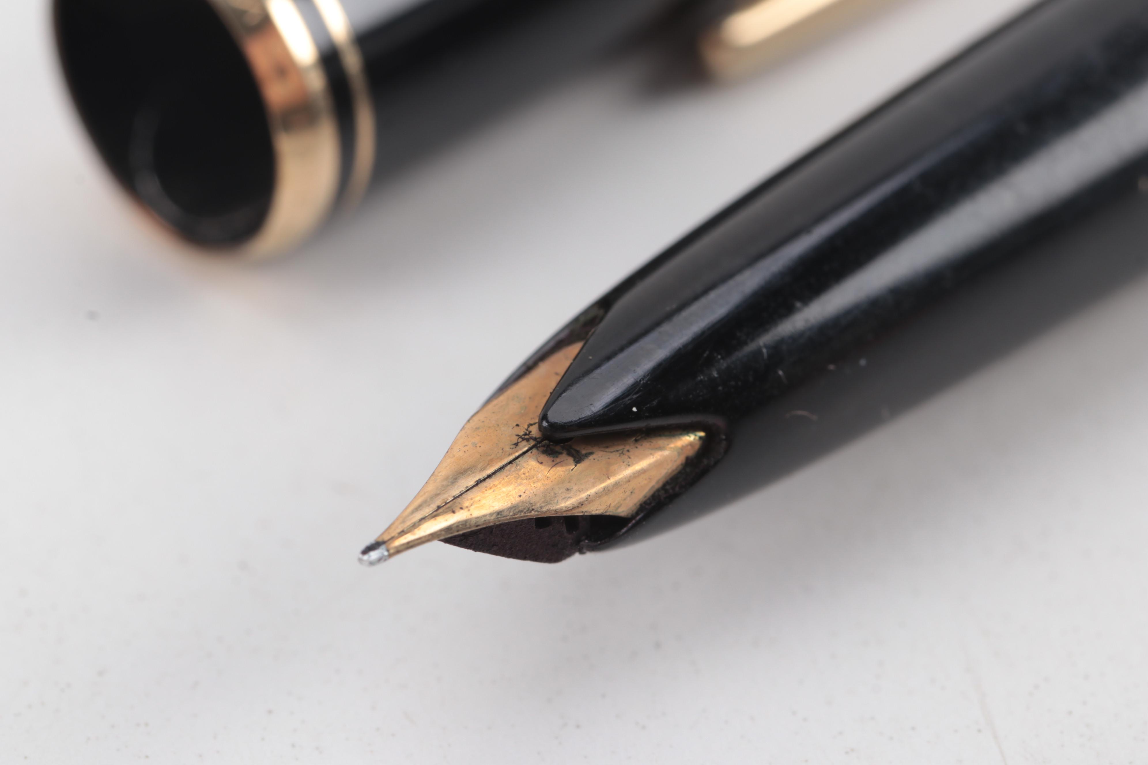 Montblanc No. 22 Piston Fill Fountain Pen with Butterfly Nib, circa 1960