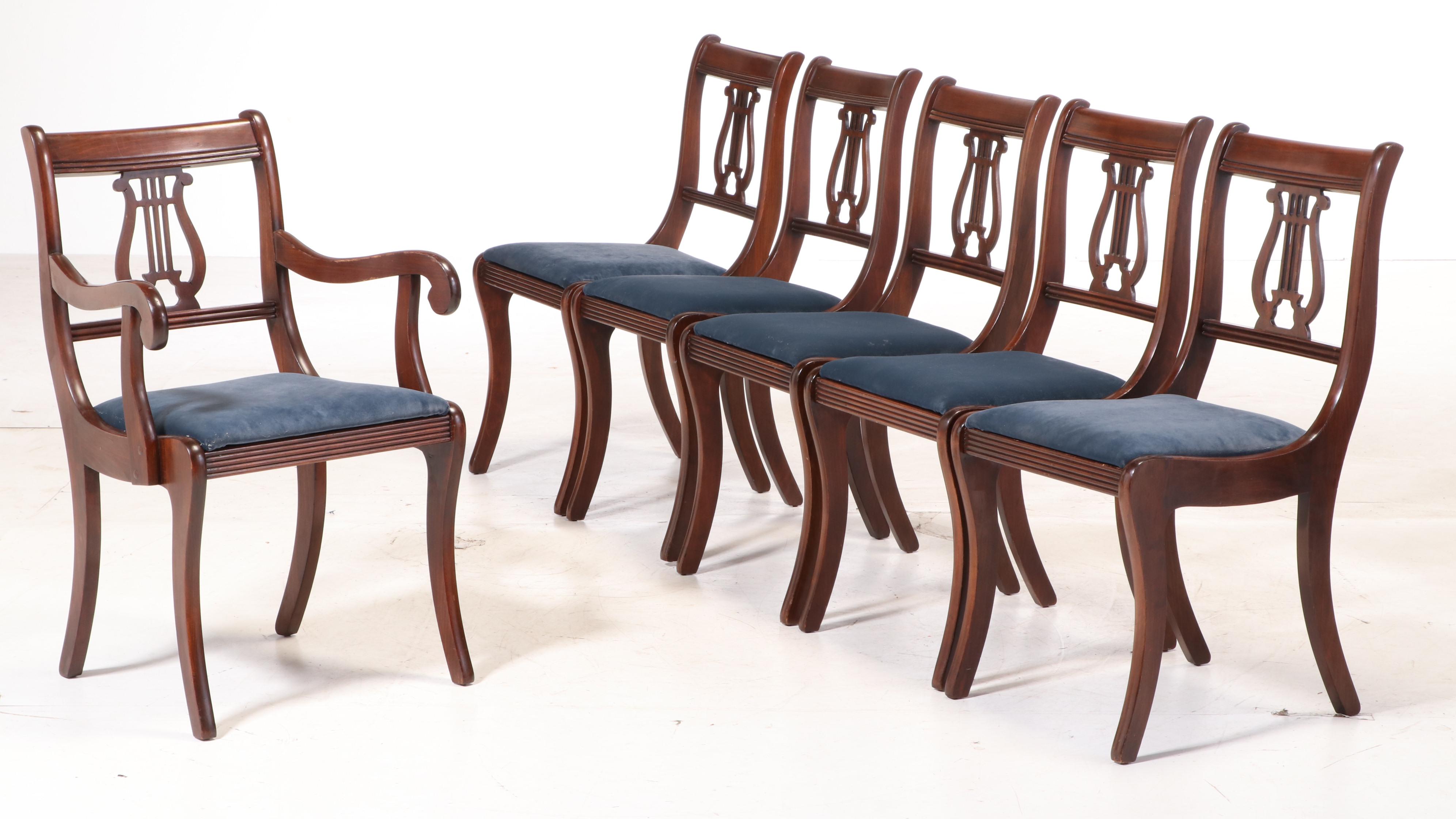 White Furniture Co. Classical Style Mahogany-Veneered and Stained Dining Suite