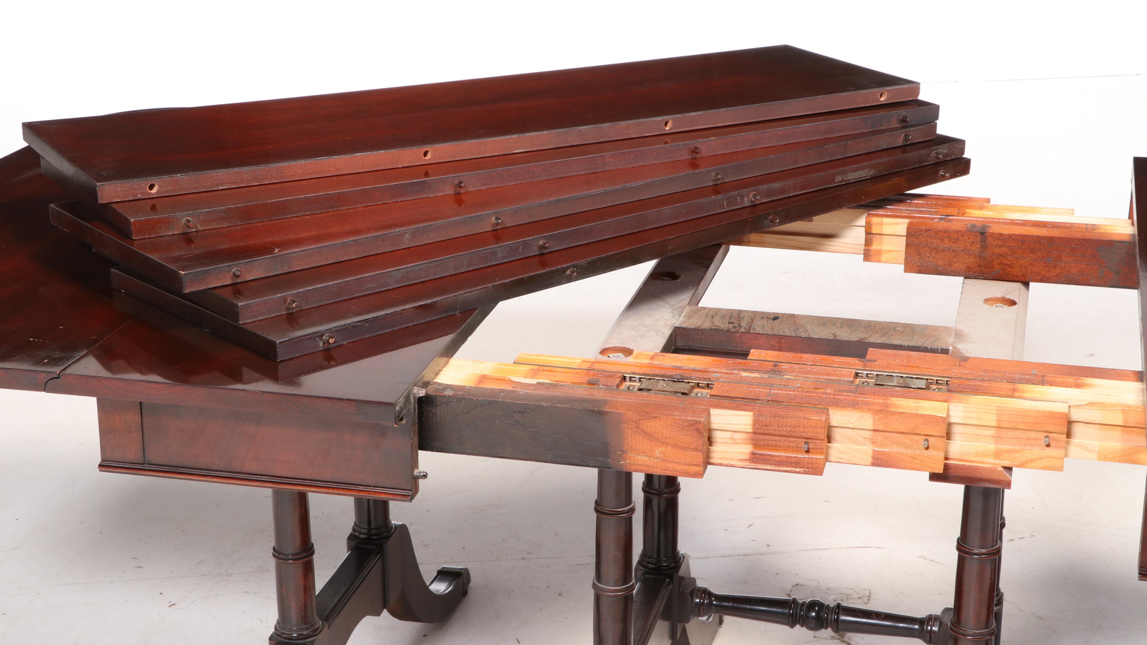 White Furniture Co. Classical Style Mahogany-Veneered and Stained Dining Suite