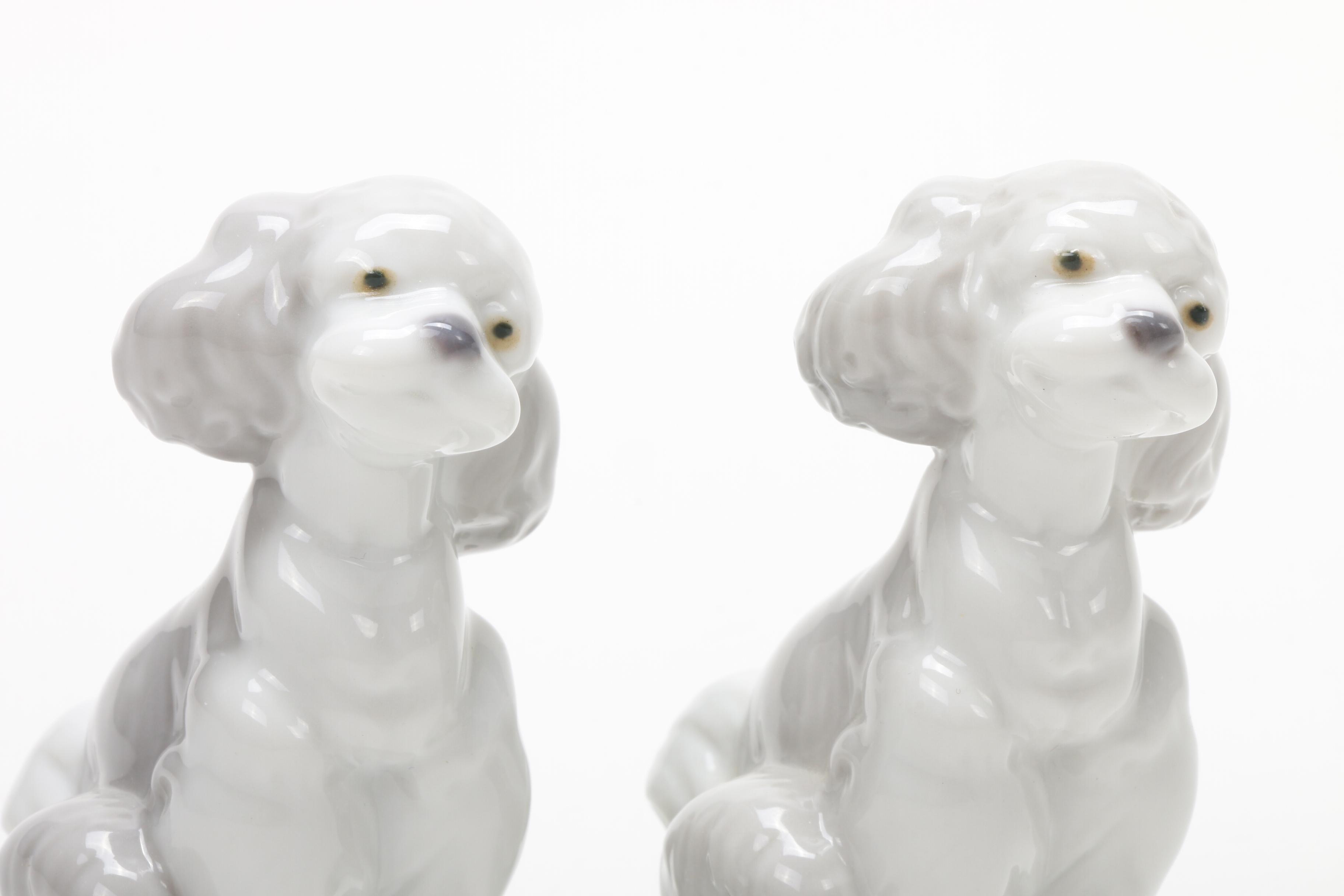 Lladró Collectors Society "A Friend for Life" Porcelain Dog Figurines, 2000