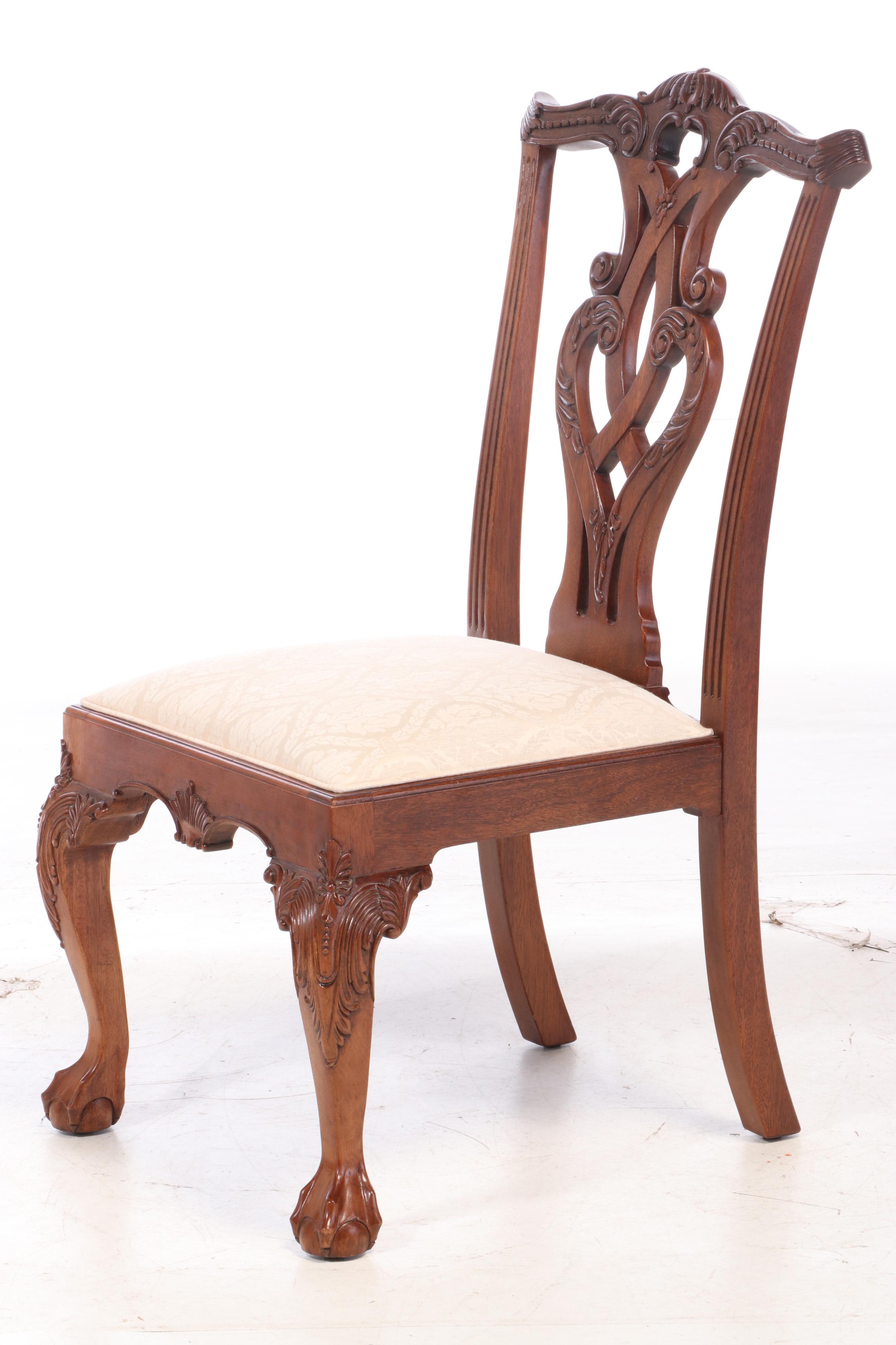 Stanley Chippendale Style "Stoneleigh" Eleven-Piece Mahogany Dining Set