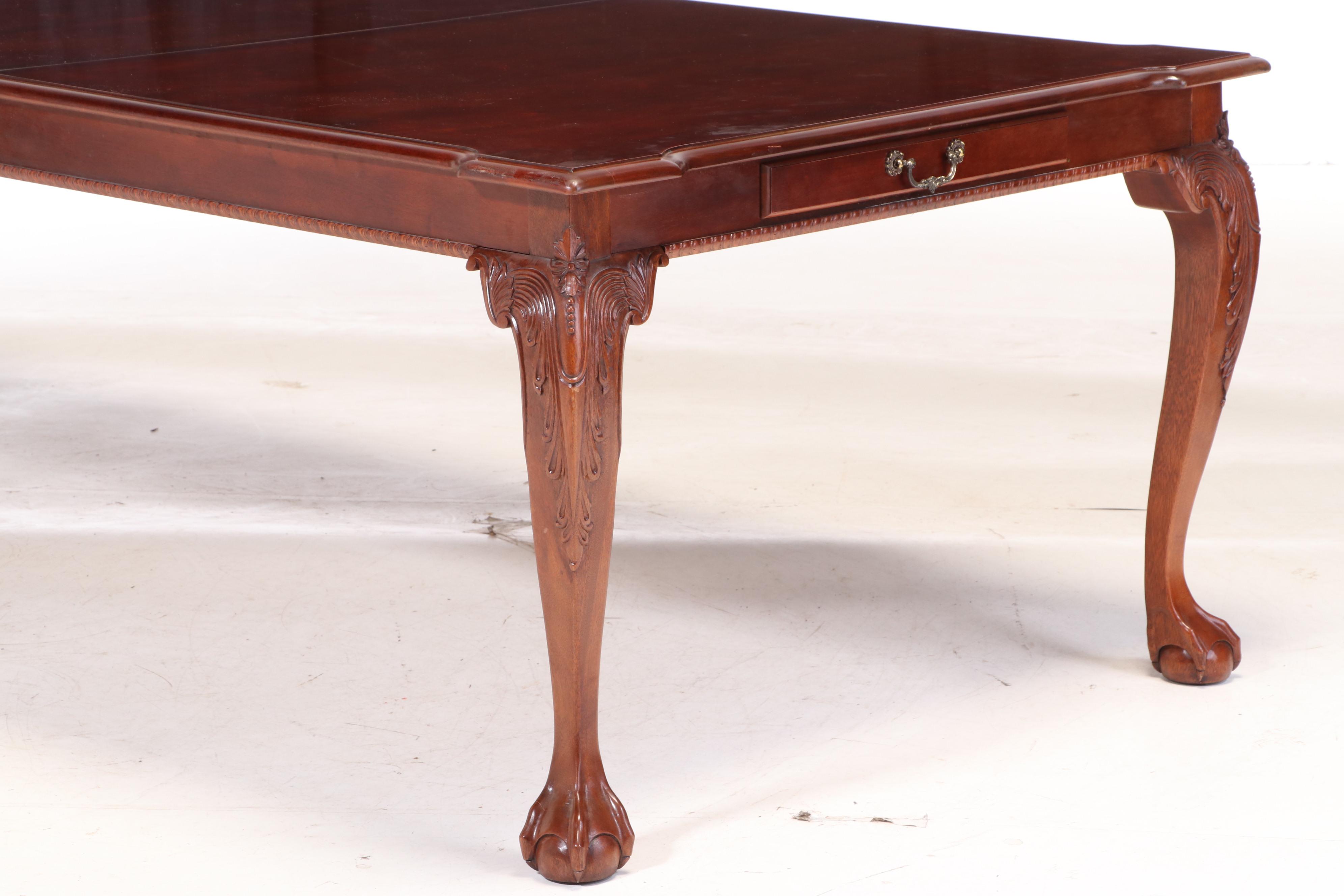 Stanley Chippendale Style "Stoneleigh" Eleven-Piece Mahogany Dining Set