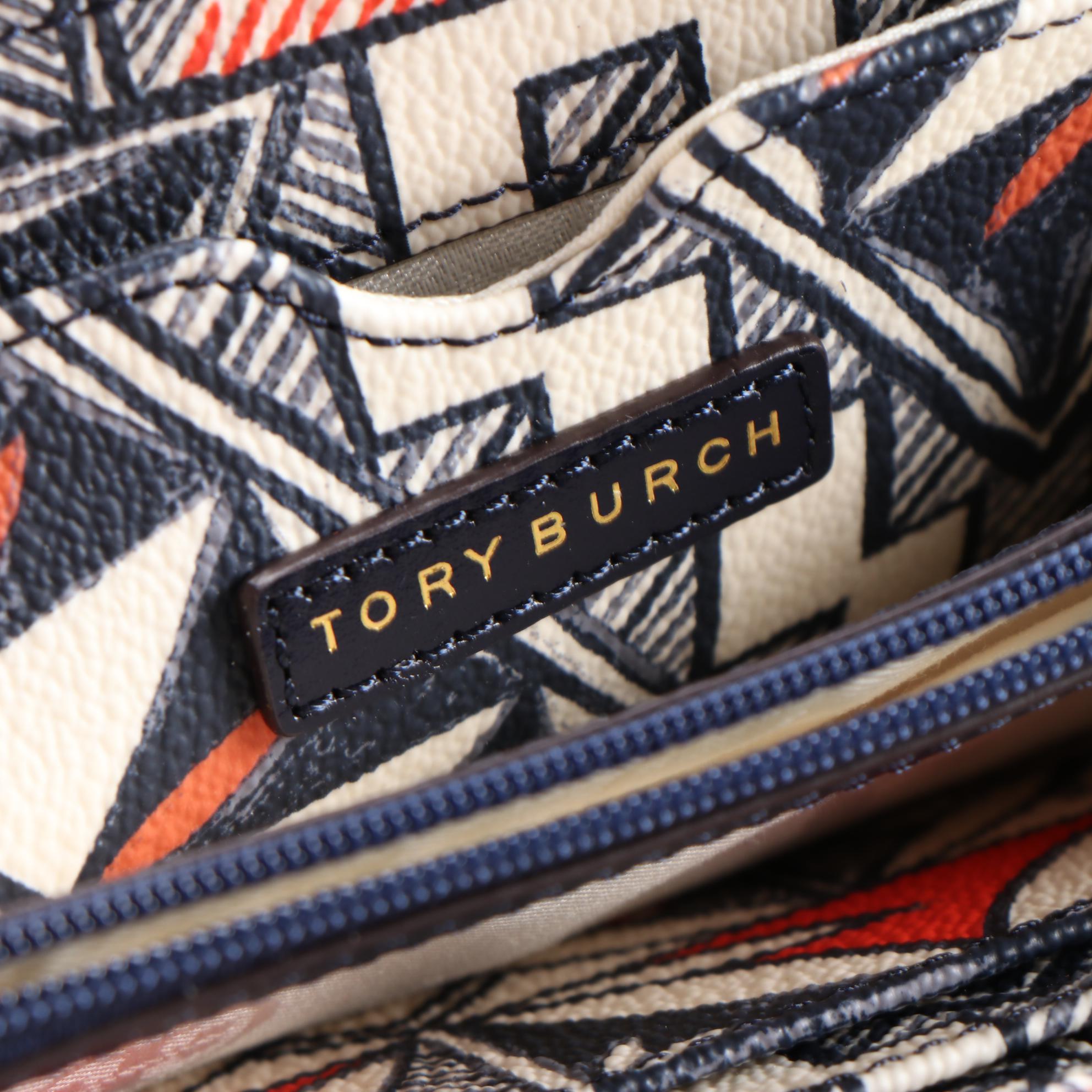 Tory Burch Kerrington Zip-Around Wristlet in Navy Pottery Print