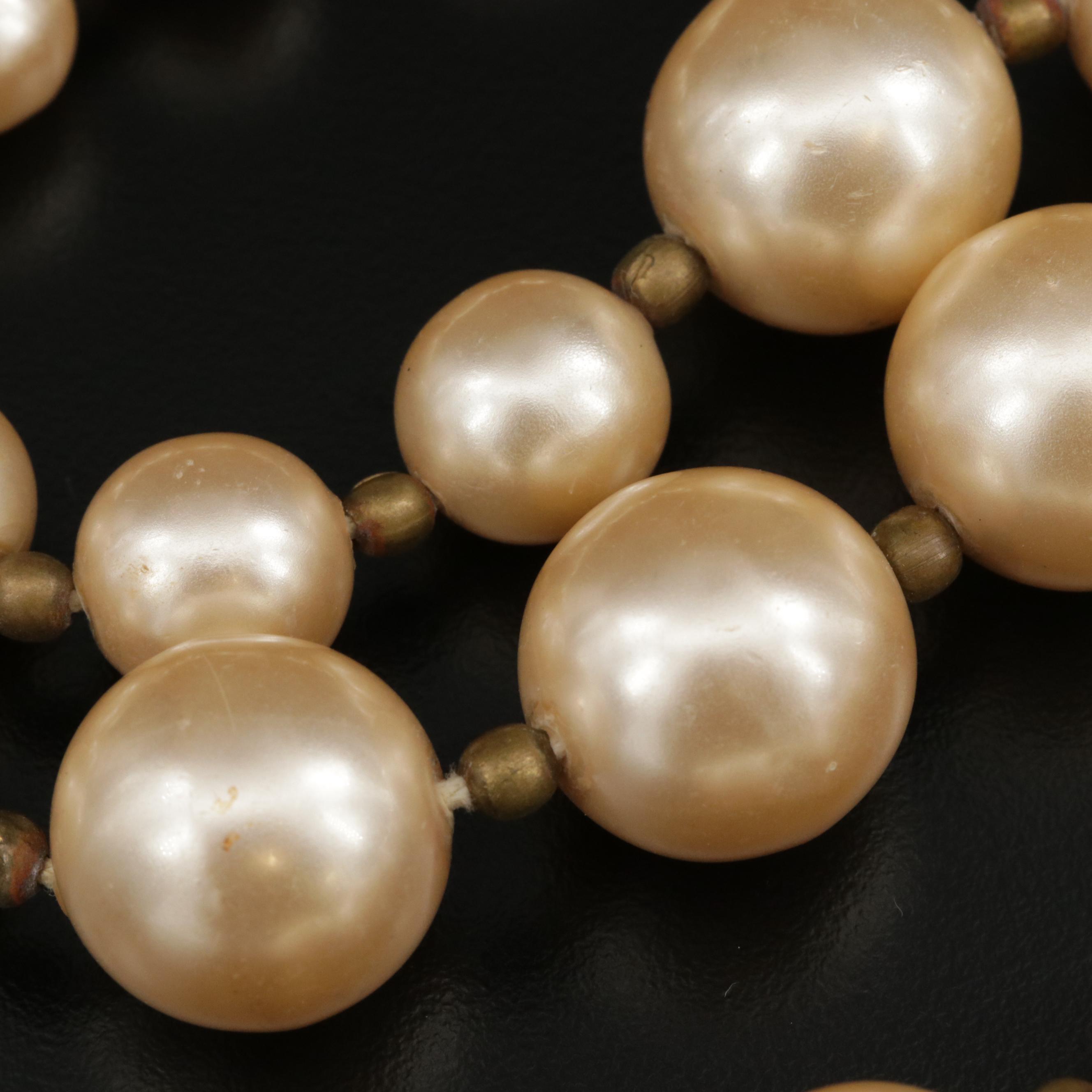 Ugo Correani Graduated Faux Pearl Necklace