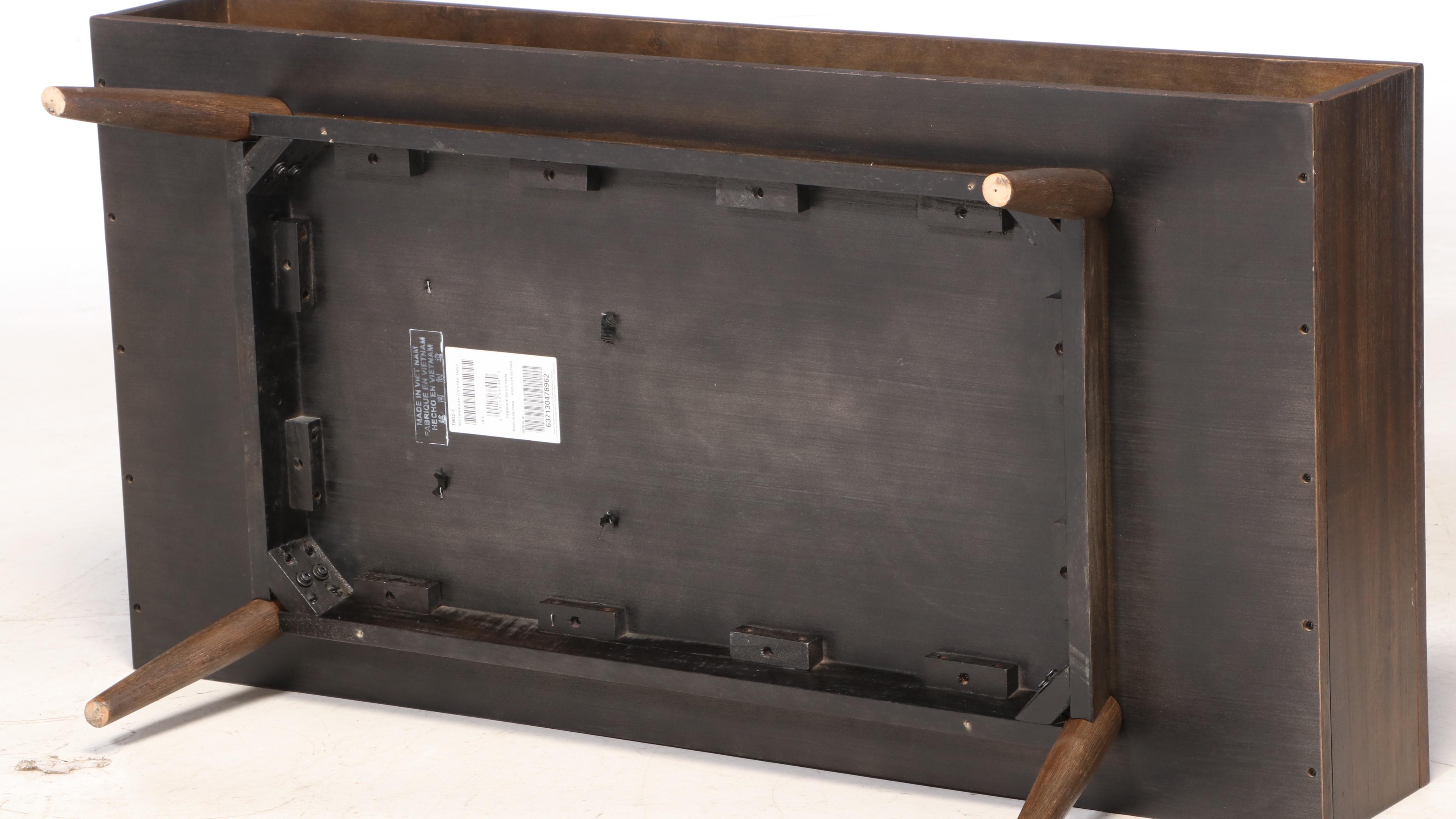 Signature Furniture Contemporary Modern Grained Wood Coffee Table