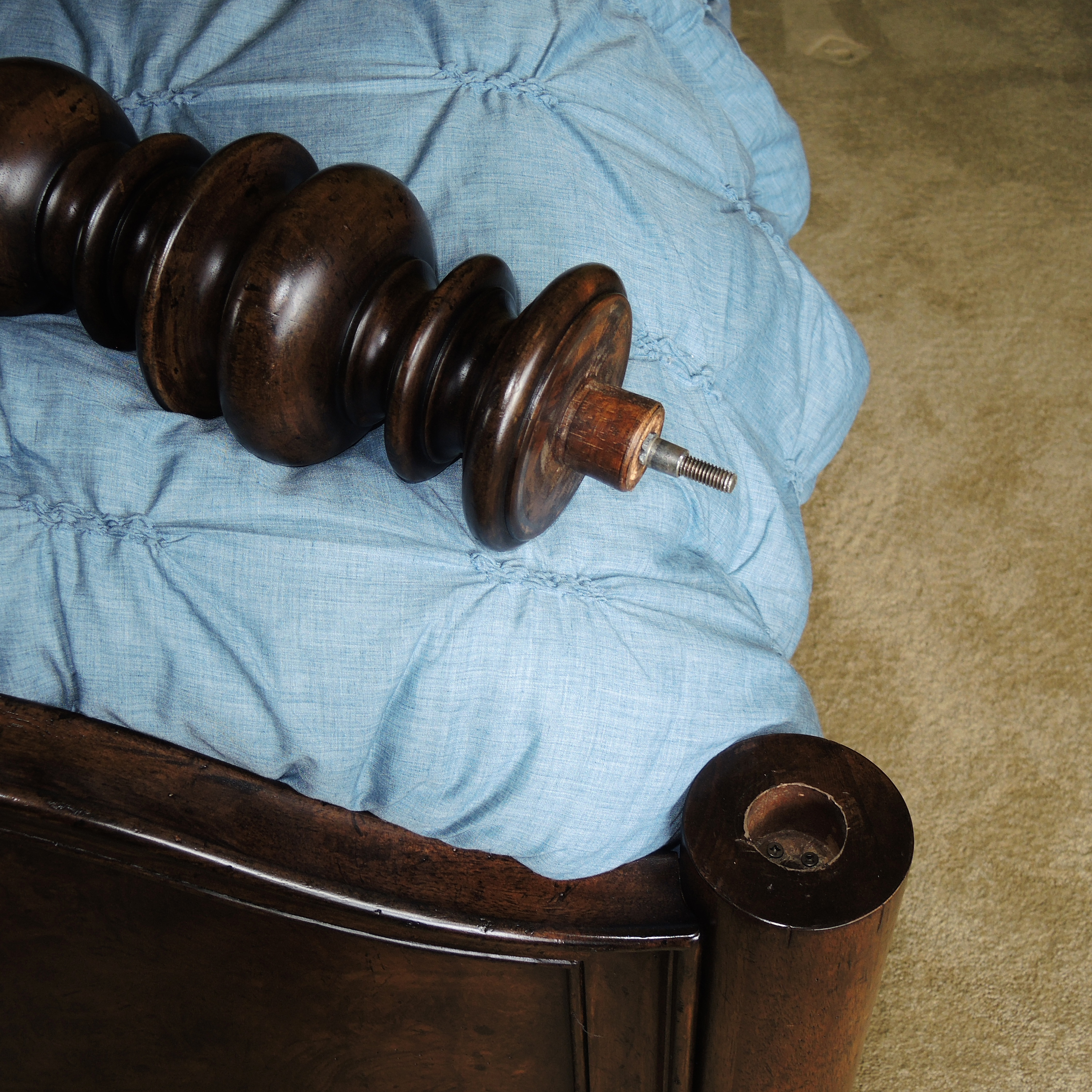 Thomasville "Hills of Tuscany" King Size Four Poster Bed