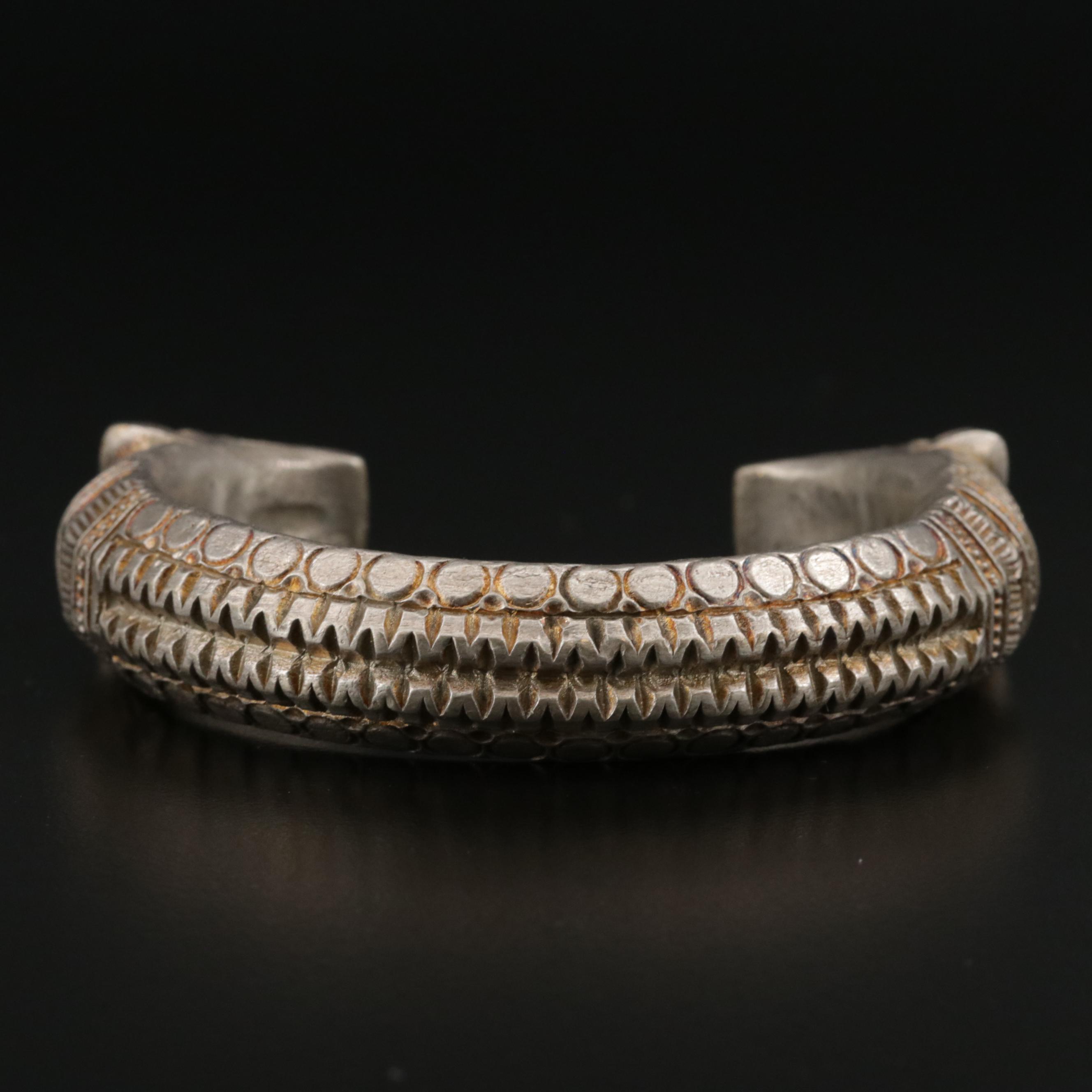 800 Silver Double Headed Makara Cuff Bracelet