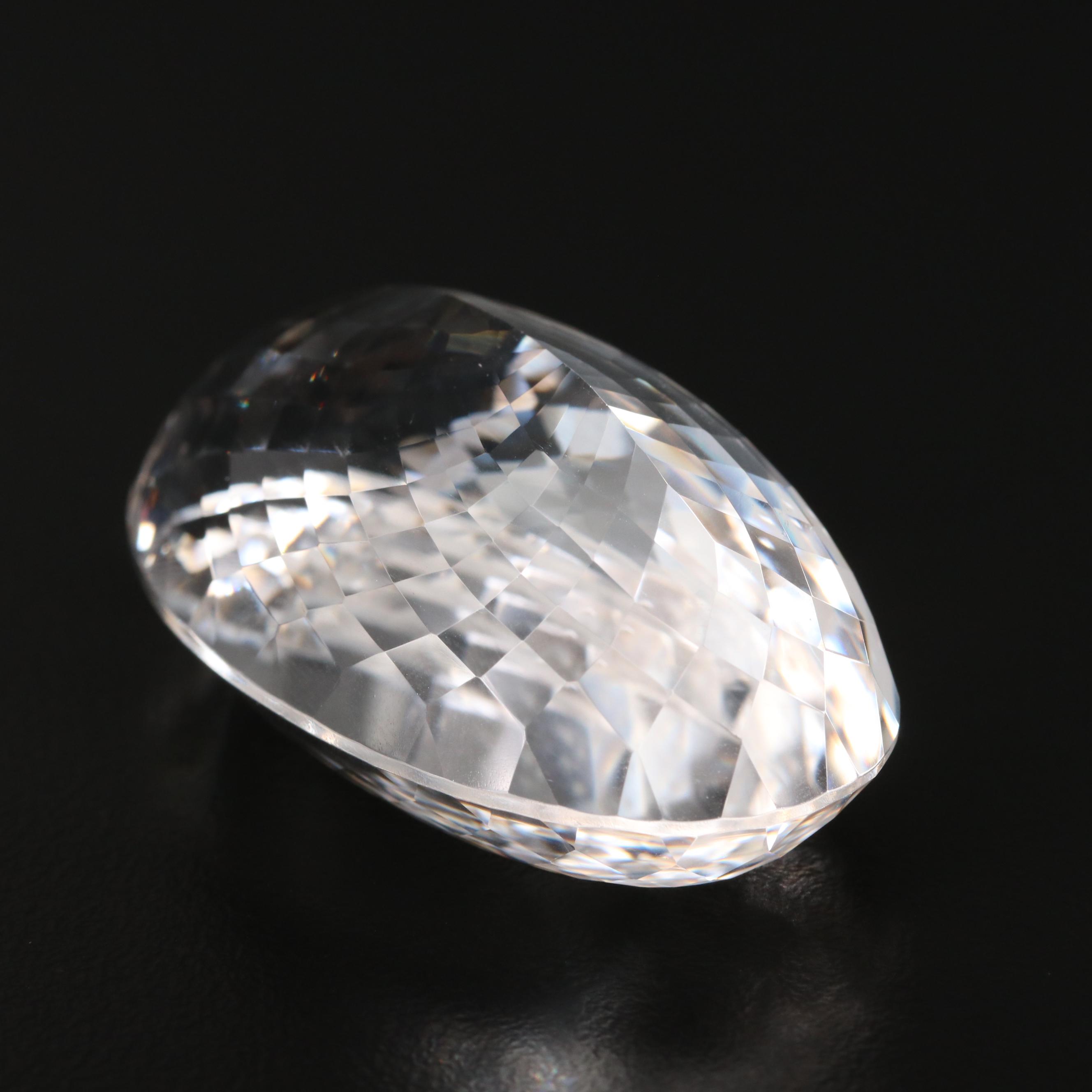 Loose 163.95 CT Quartz