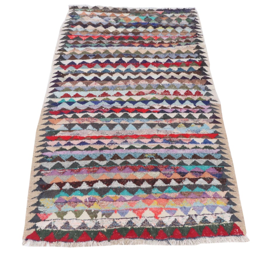 5'4 x 9'7 Handwoven Persian Kilim Rug