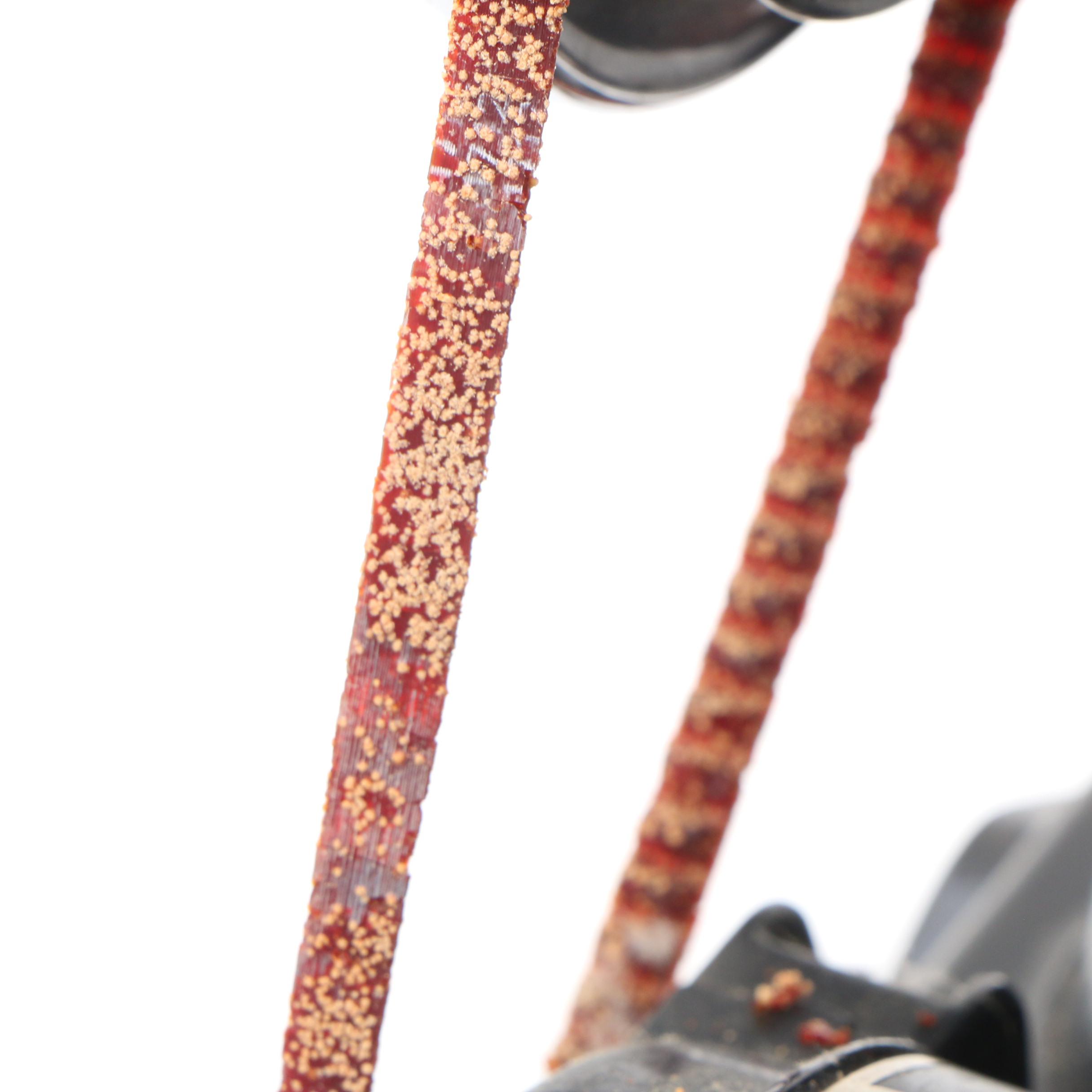 Singer Featherweight 221 Sewing Machine with Case, Early to Mid-20th Century