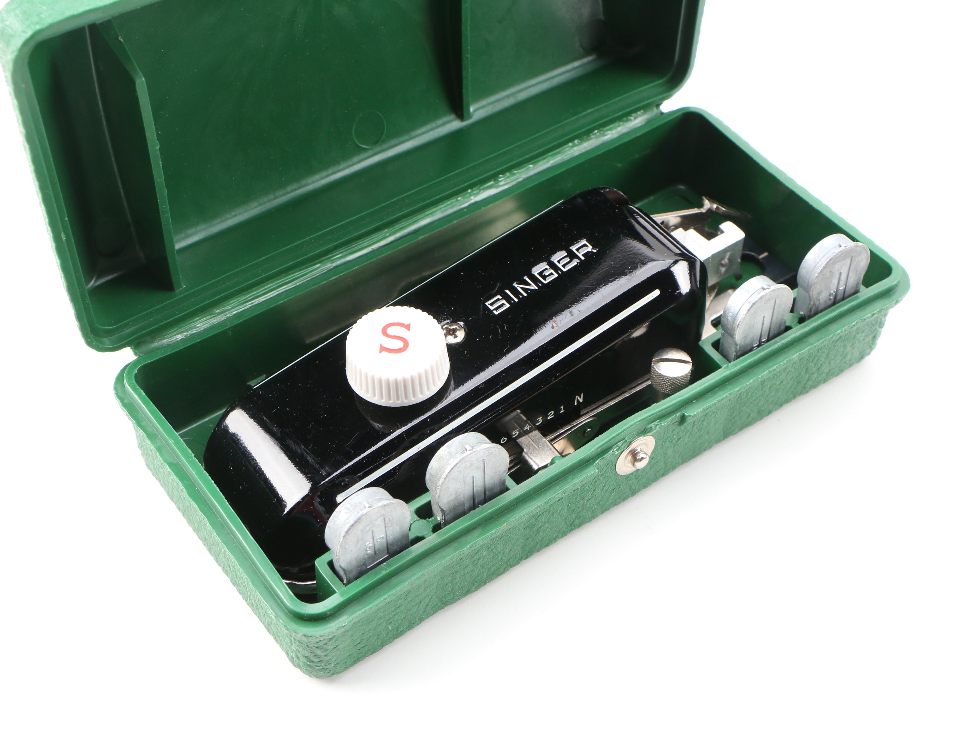 Singer Featherweight 221 Sewing Machine with Case, Early to Mid-20th Century