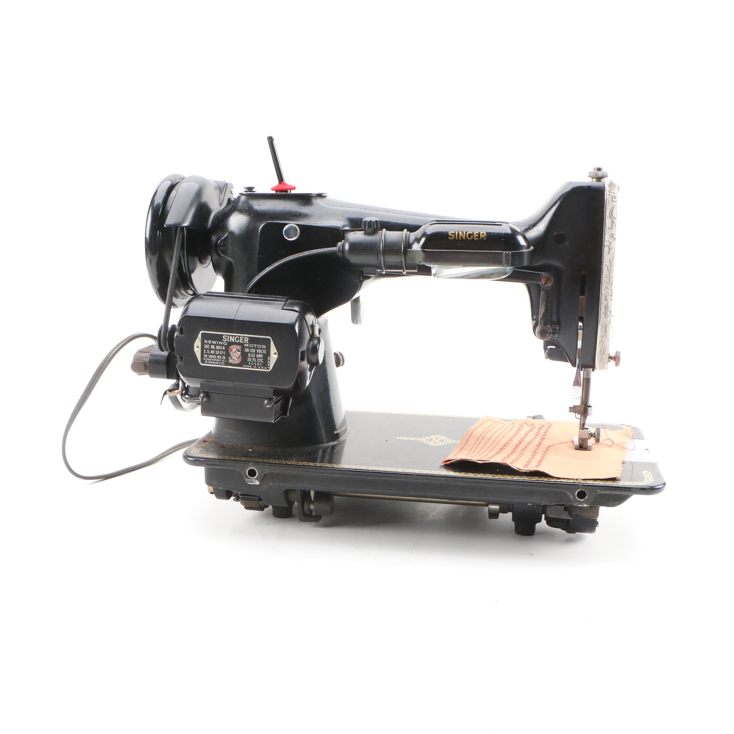 Singer Model 206 Sewing Machine, Mid-20th Century