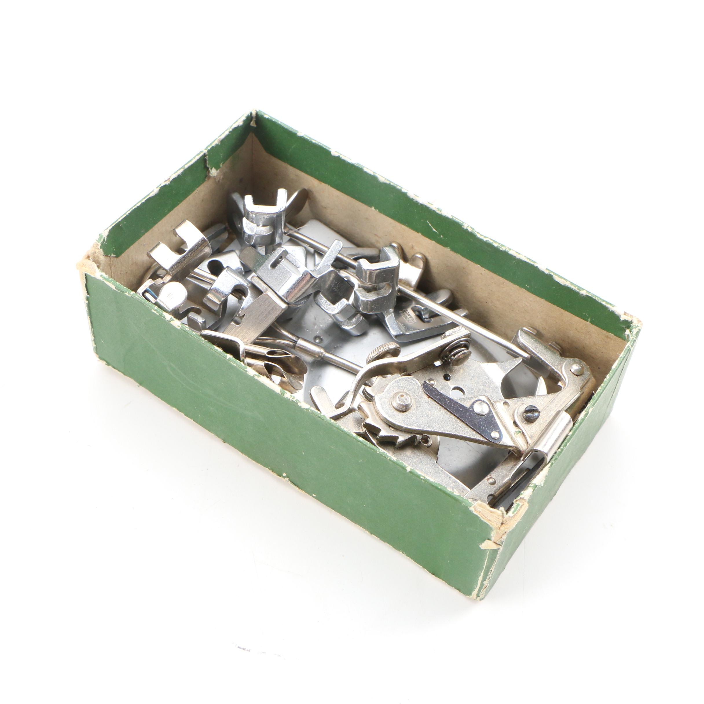 Singer Model 206 Sewing Machine, Mid-20th Century