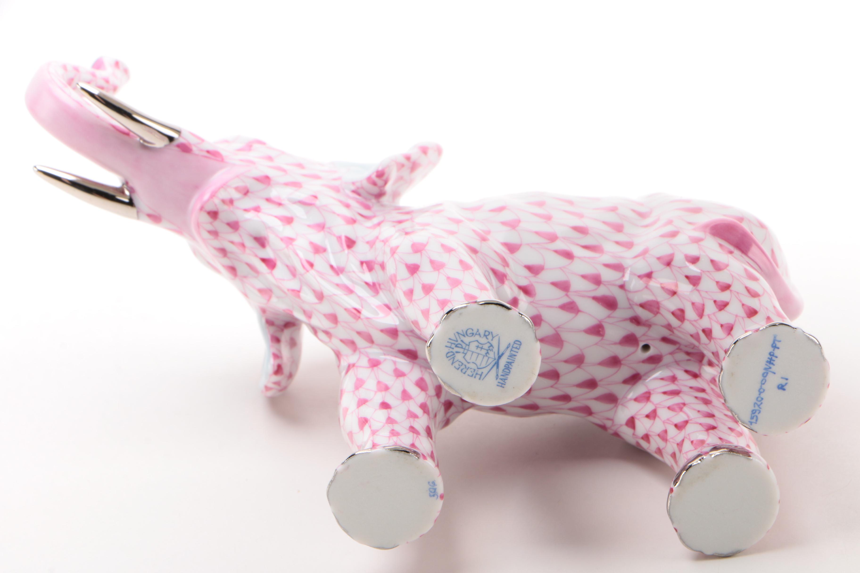 Herend Raspberry Fishnet with Platinum "Elephant Luck" Porcelain Figurine