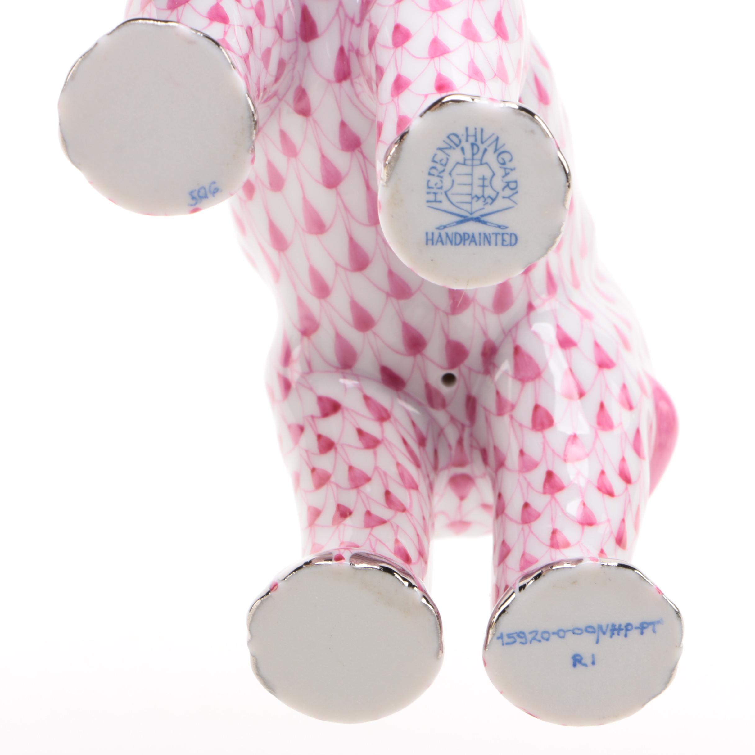 Herend Raspberry Fishnet with Platinum "Elephant Luck" Porcelain Figurine