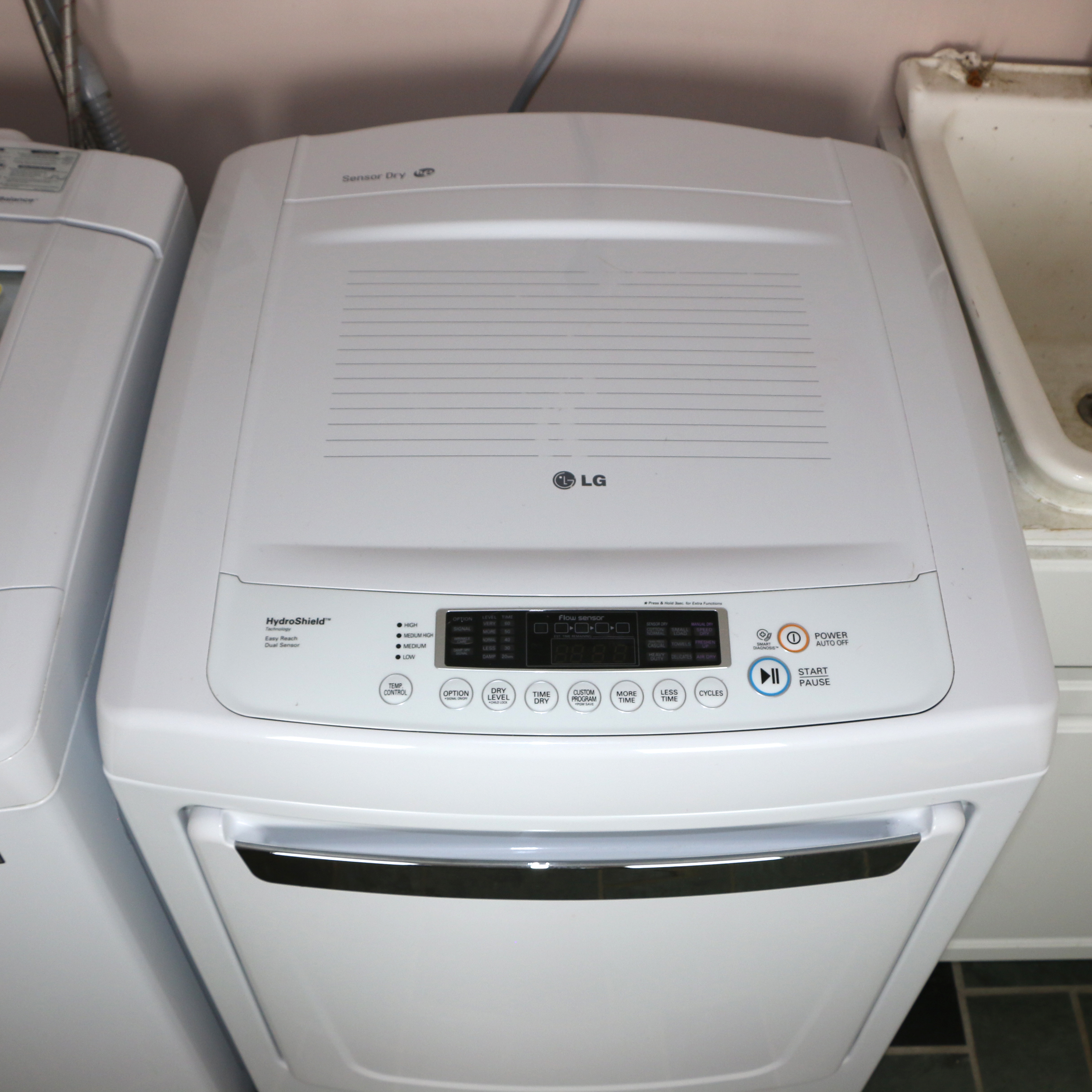 LG Large Capacity 9-Cycle Front Load Electric Dryer