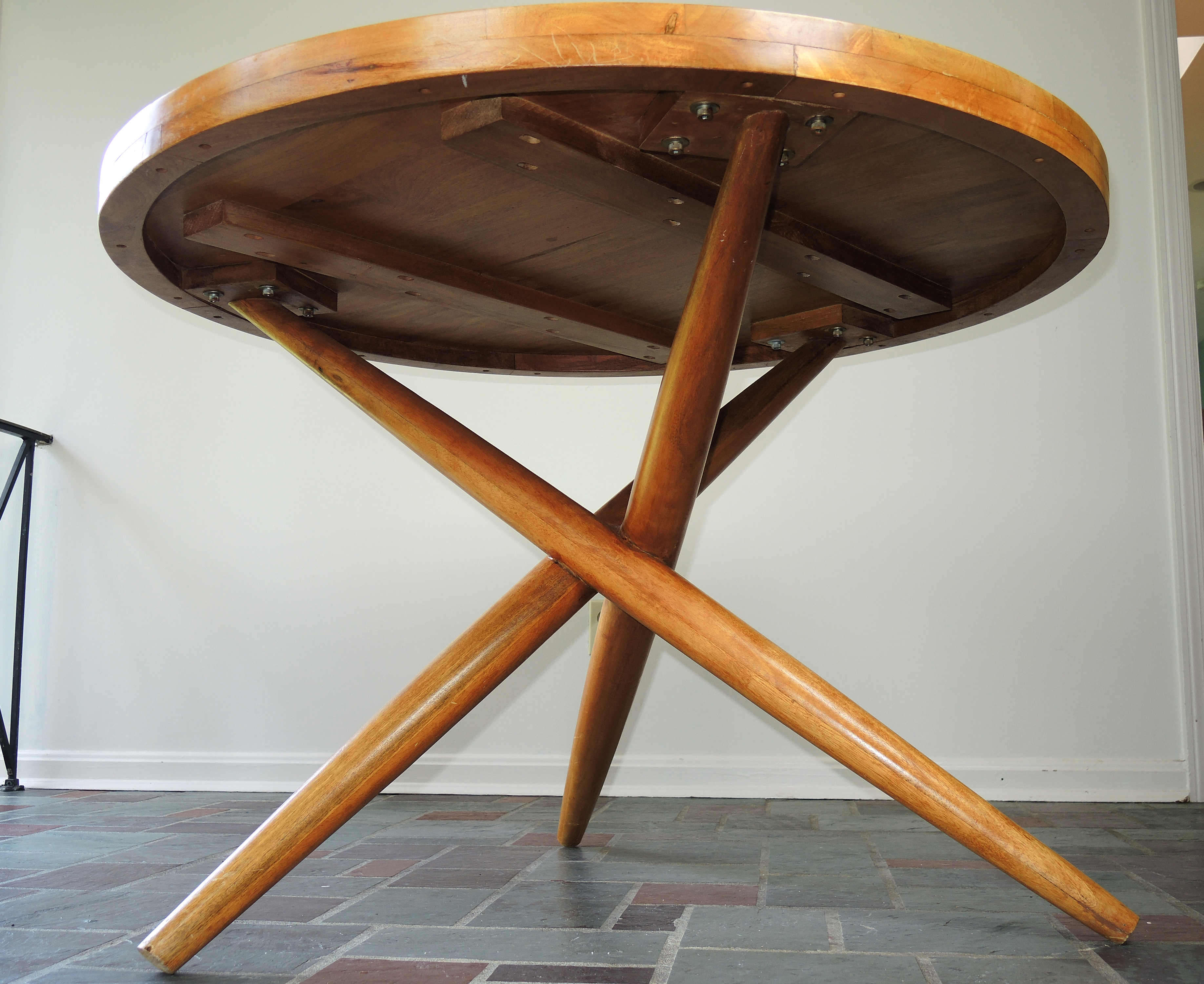 Style of T.H. Robsjohn-Gibbings Dining Table