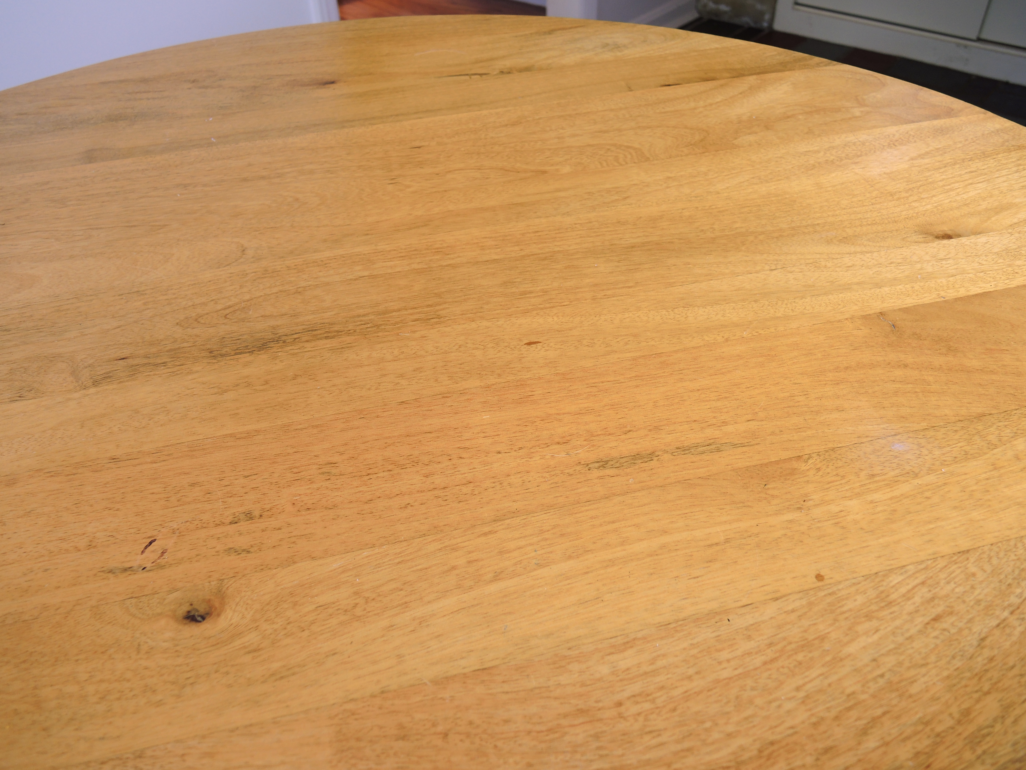 Style of T.H. Robsjohn-Gibbings Dining Table