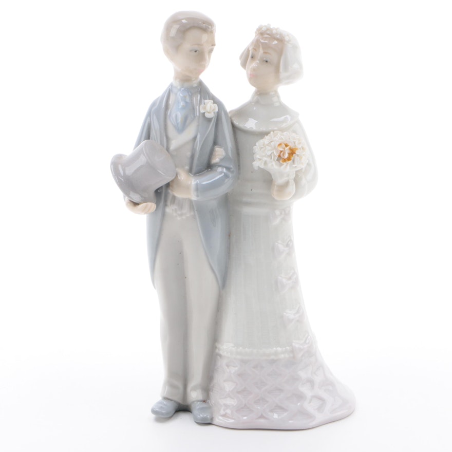 Lladró "Wedding" Porcelain Figurine Designed by Julio Fernández