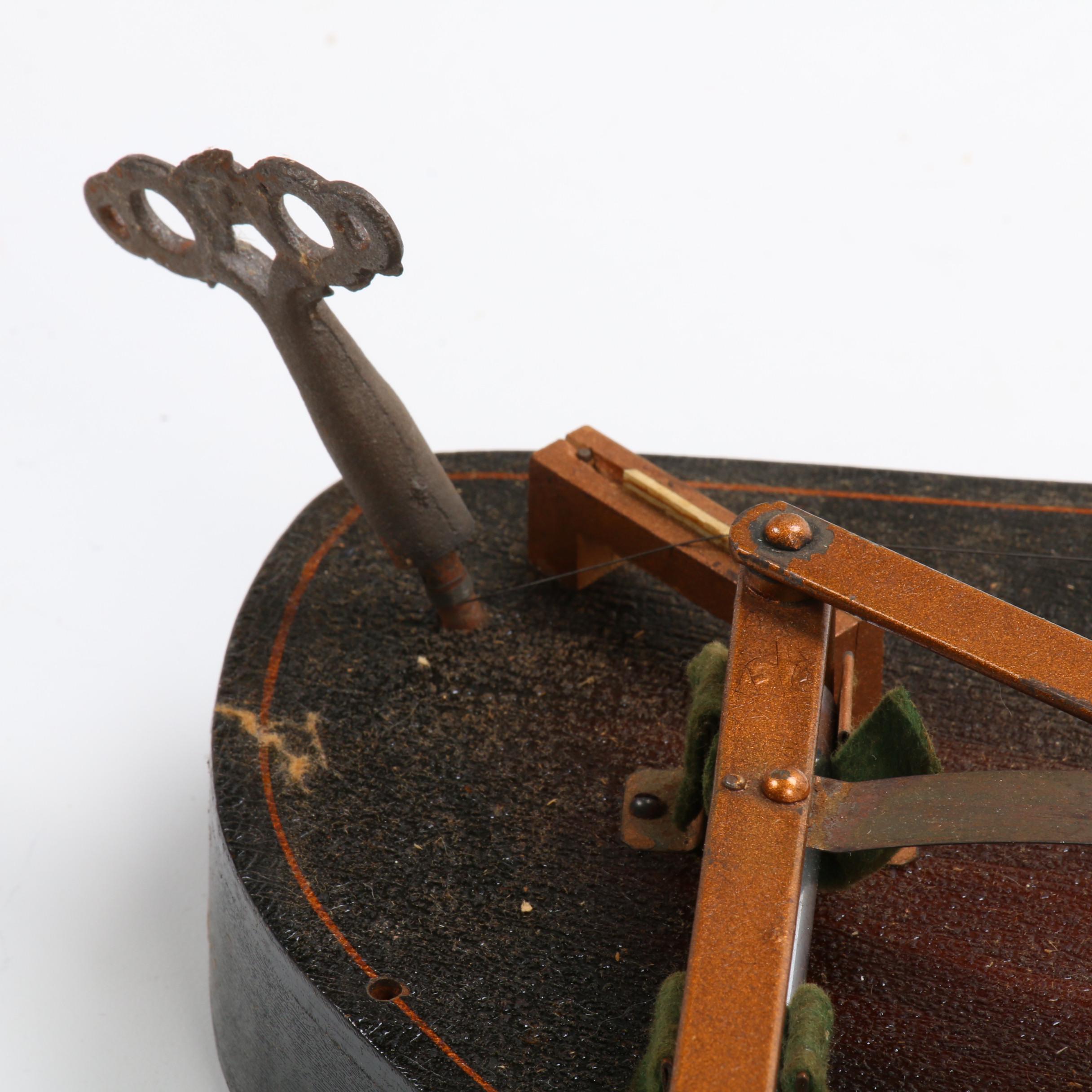 1940s Hawaiian Tremoloa Fretless Zither