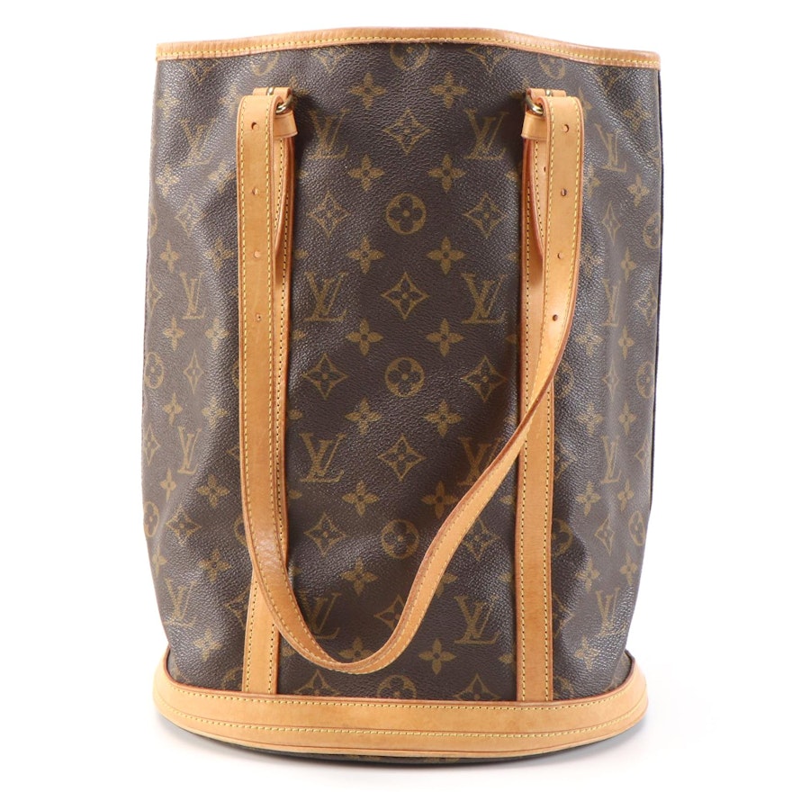 Louis Vuitton Bucket Bag in Monogram Canvas and Vachetta Leather