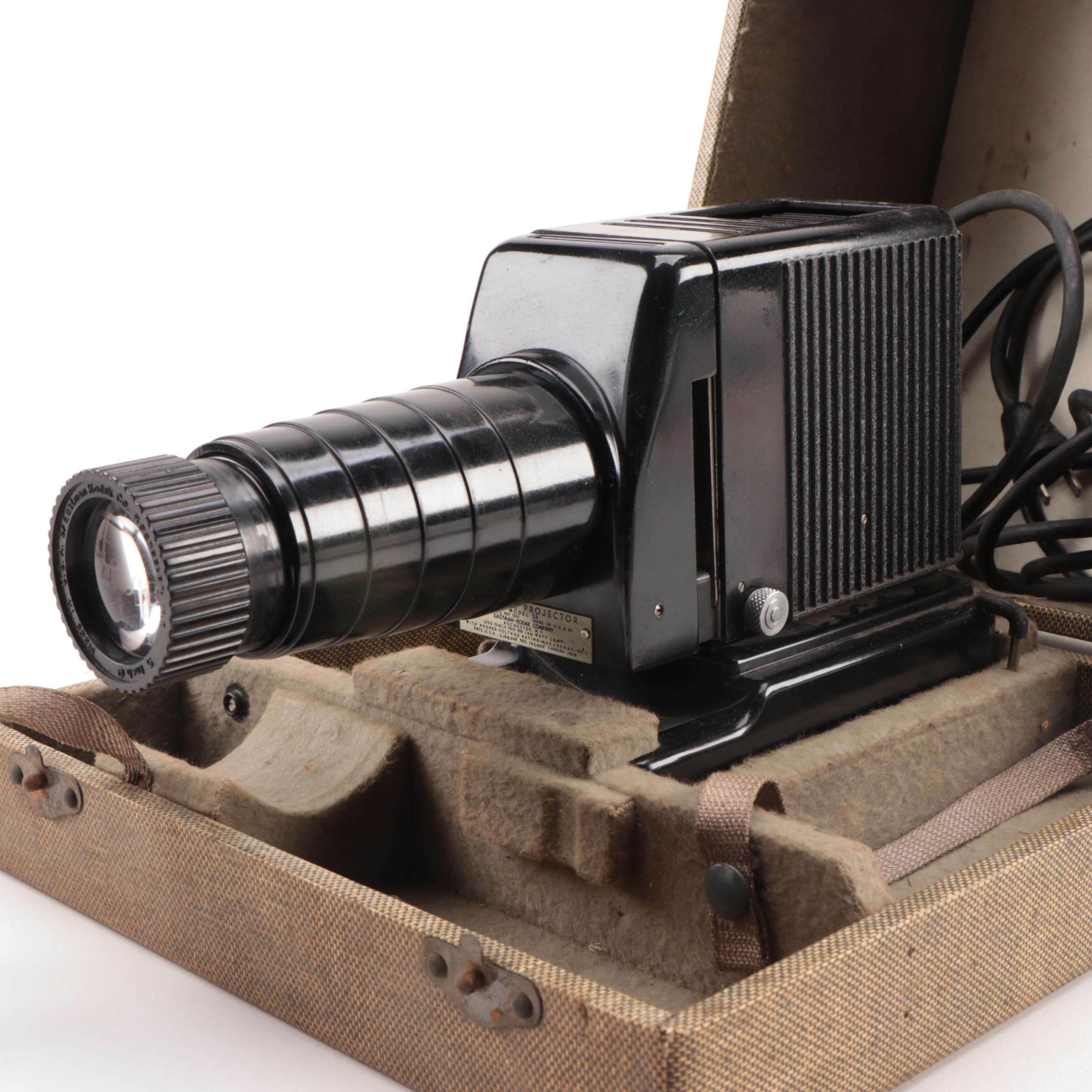 Kodak Kodaslide Model 2A Projector with Case and Bellingrath Gardens Slides