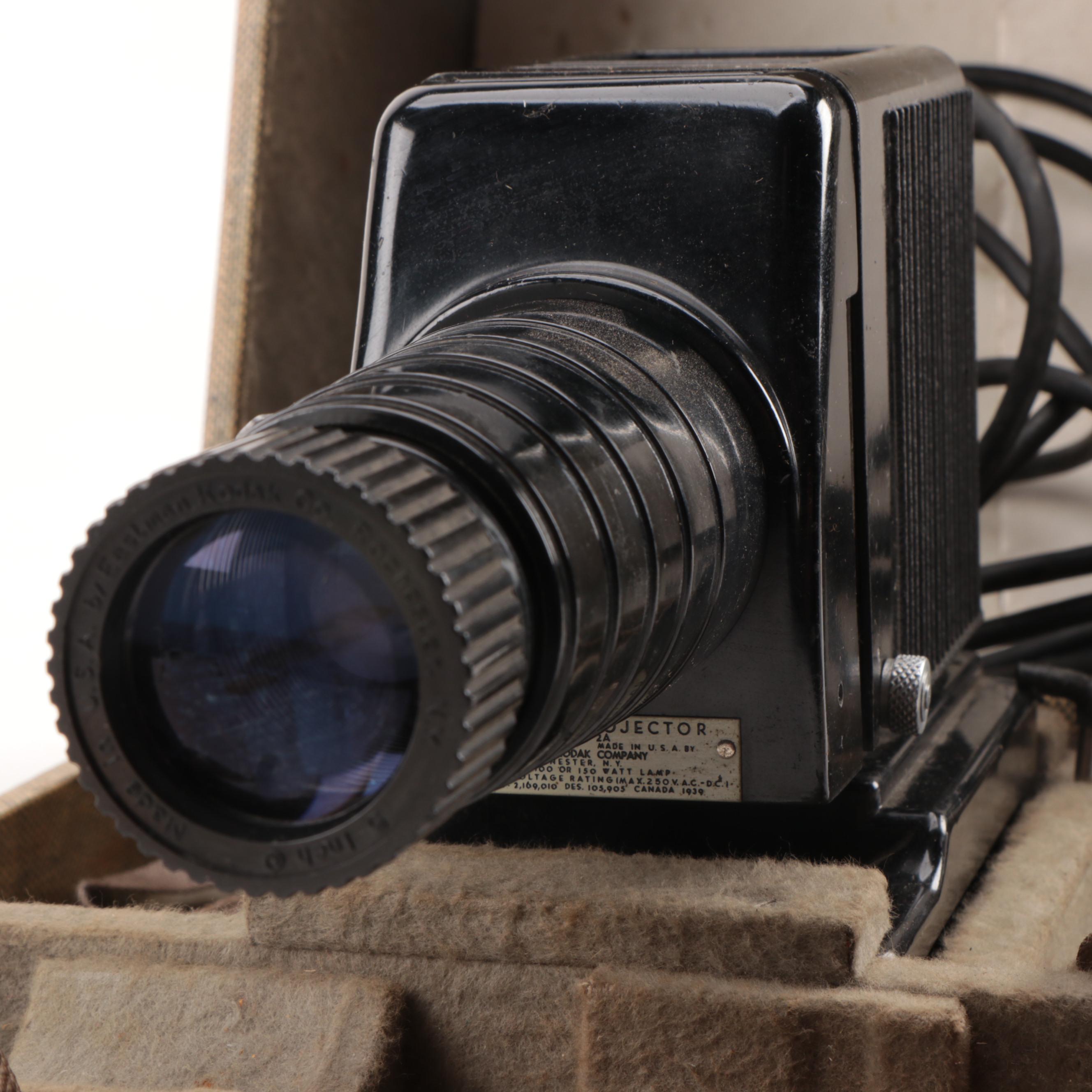 Kodak Kodaslide Model 2A Projector with Case and Bellingrath Gardens Slides