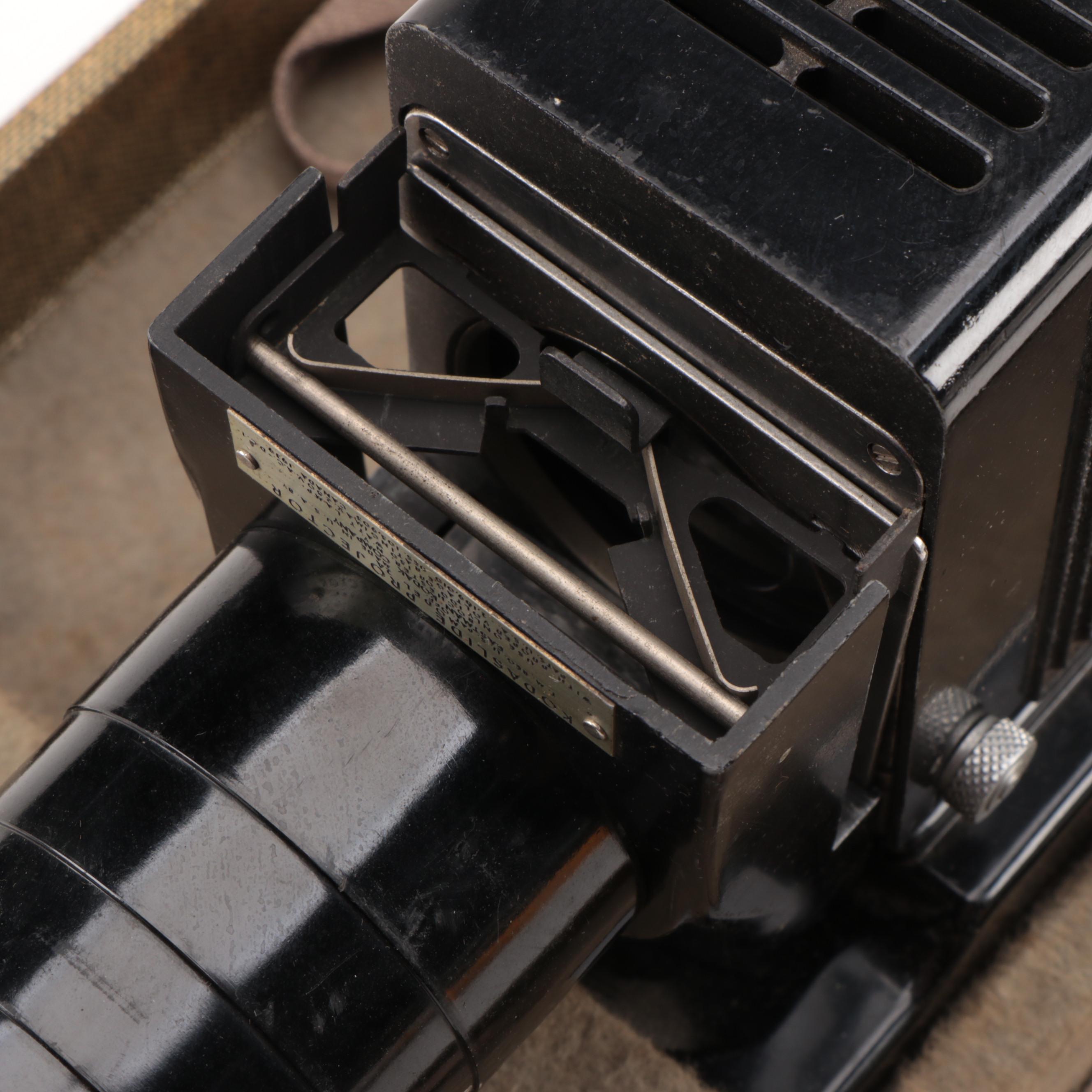 Kodak Kodaslide Model 2A Projector with Case and Bellingrath Gardens Slides